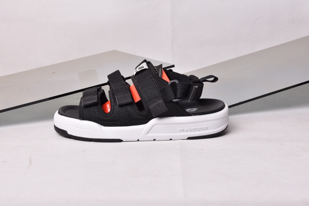 95  NEW BALANCE/NB 沙滩情侣凉鞋拖鞋