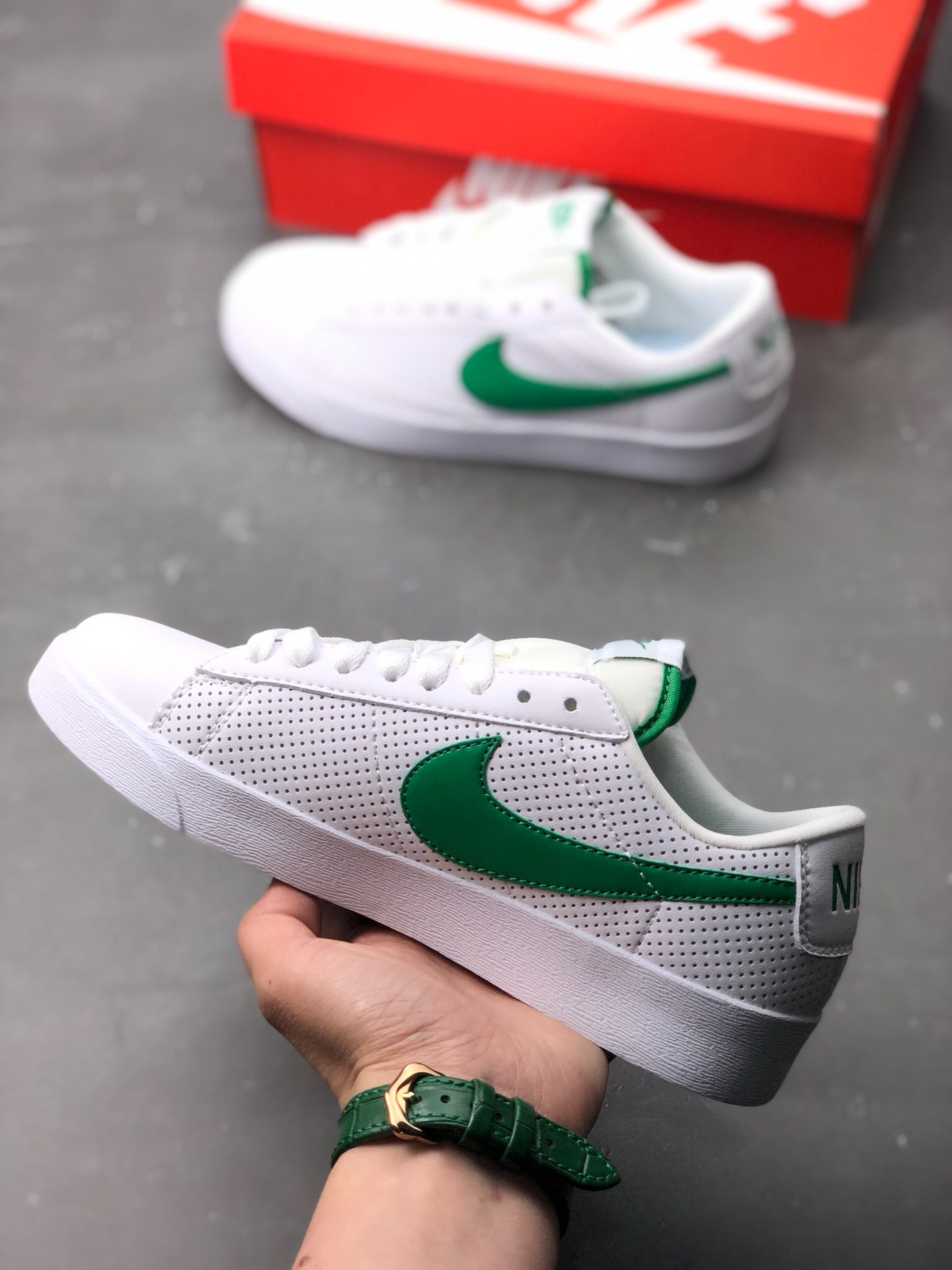 110公司级 终端供应 Nike Blazer Low LX 冲孔透气板鞋 开拓者硫化新配色 新底款式 情侣鞋