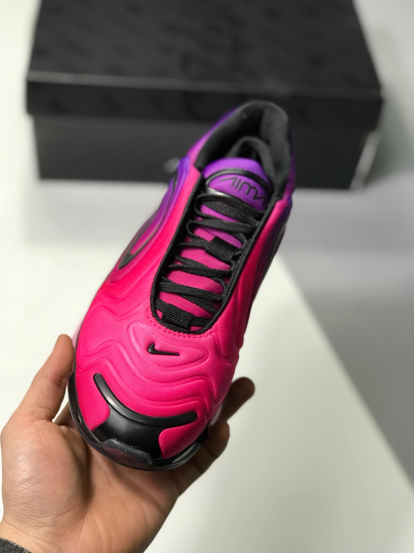 180公司级 原装黑盒 耐克 Nike Air Max 720 天眼 气垫部分的全新升级 AR9293-500