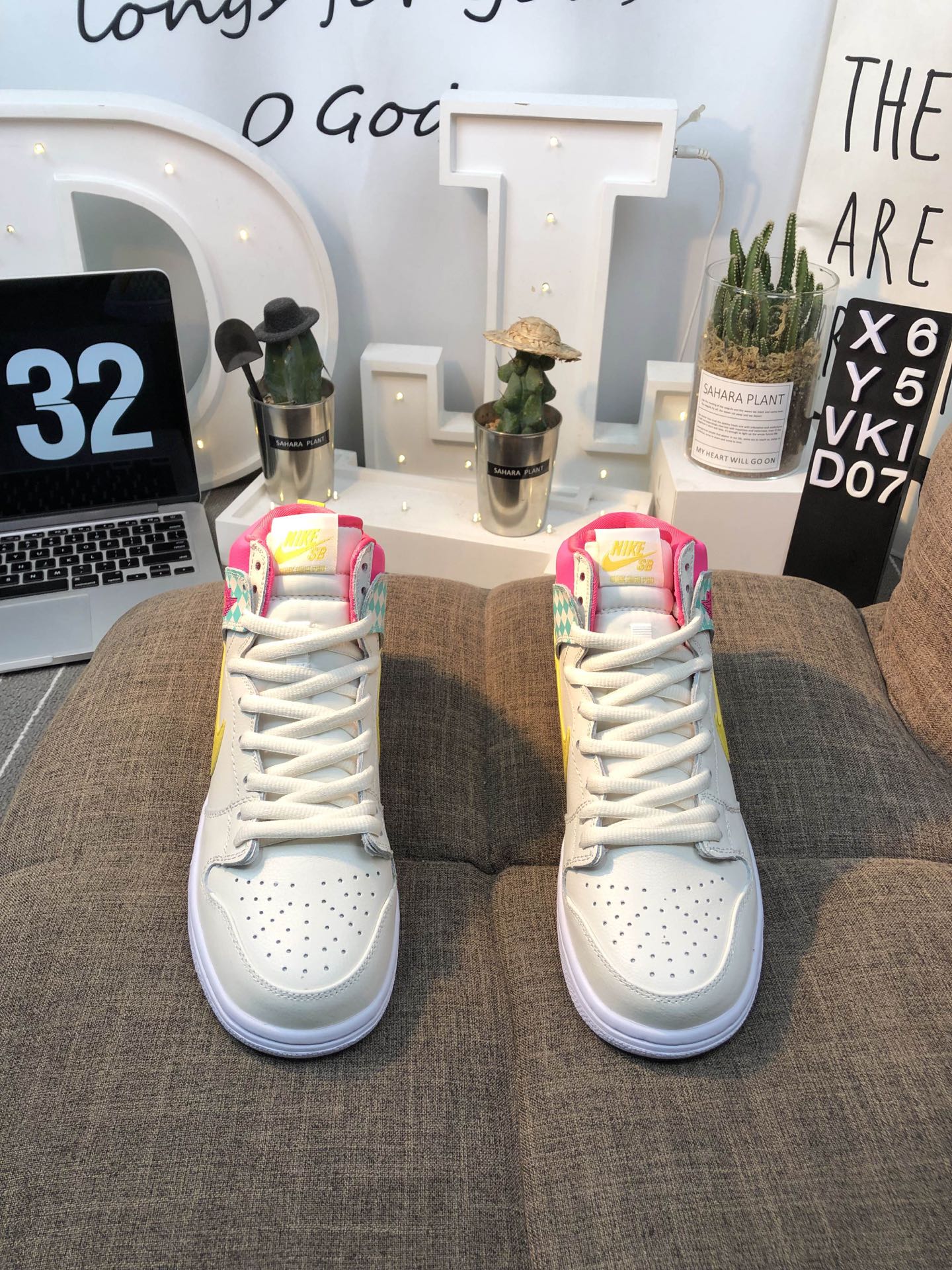 200<br /> 真标 NIKE SB ZOOM DUNK HIGH PRO  ARIZONA 亚利桑那 36 36.5 37.5 38 38.5 39 40 40.5 41 42 42.5 43 44 44.5 45 XYVKI D07
