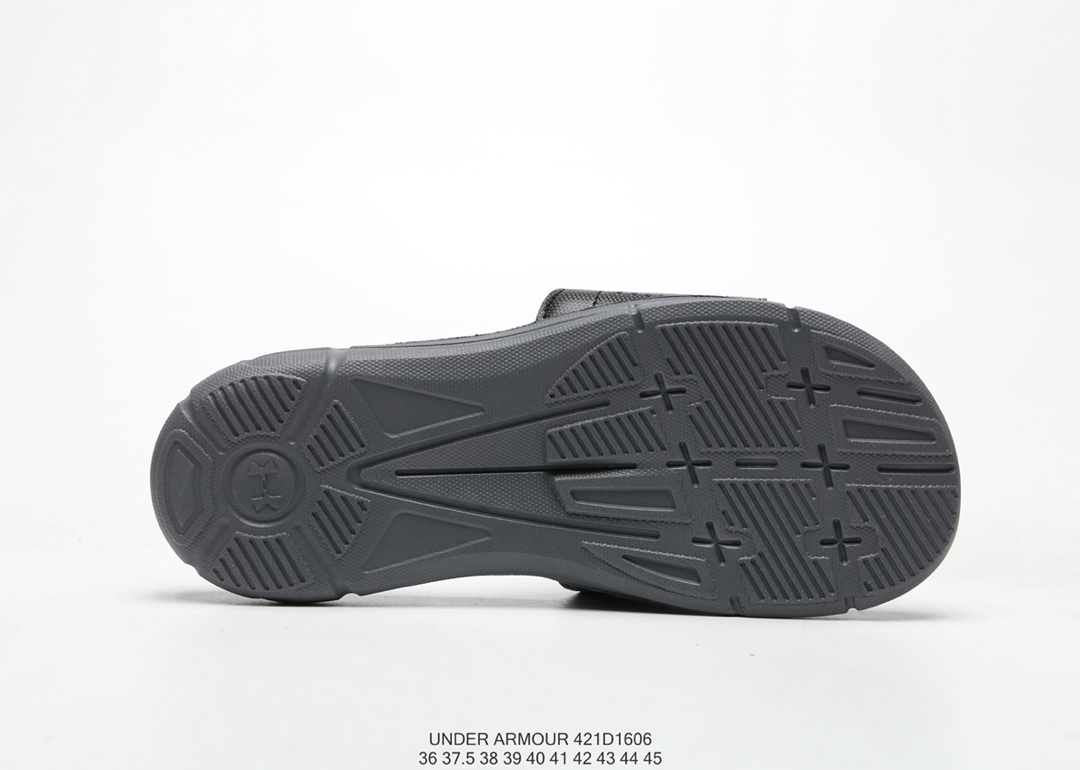 90  安德玛 Under Armour 421D1607运动拖鞋