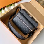 Louis Vuitton LV Outdoor Messenger Bags Best Quality Replica
 Black Silver Monogram Canvas Cowhide Fabric Spring/Summer Collection M30233