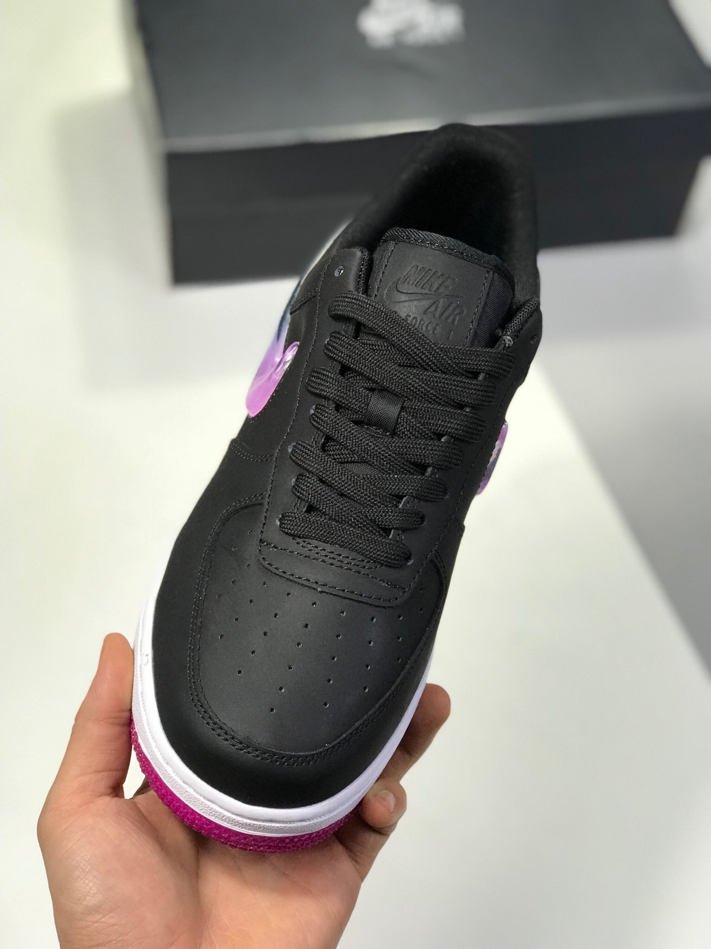150  原价：180新版本纯原勾。头层空军果冻NIKE AIR FORCE 1 AF1 空军一号果冻男子低帮板鞋 AH6827-100
