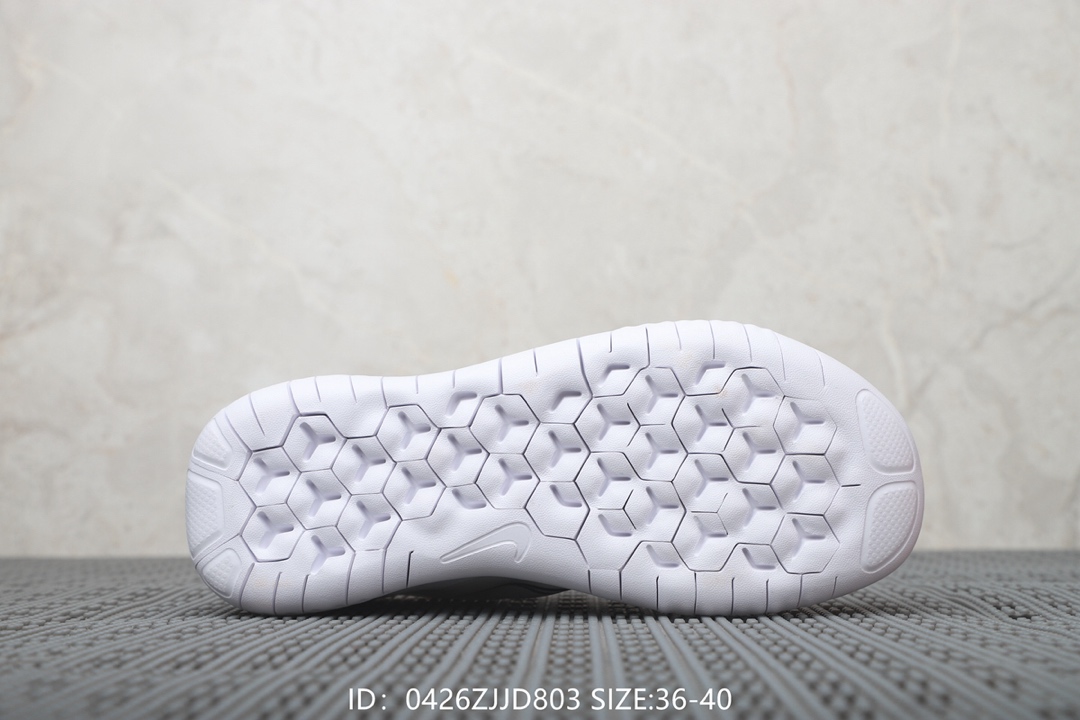 110  耐克Nike Wmns Nike Free En 2018 T-Shirt 联名款 赤足系列轻便跑步鞋！号码：36 36.5 37 38 38.5 39 40