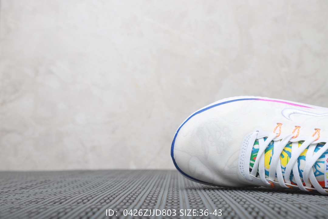 110  耐克Nike Wmns Nike Free En 2018 T-Shirt 联名款 赤足系列轻便跑步鞋！号码：36 36.5 37 38 38.5 39 40 40.5 41 42 42.5 43 44