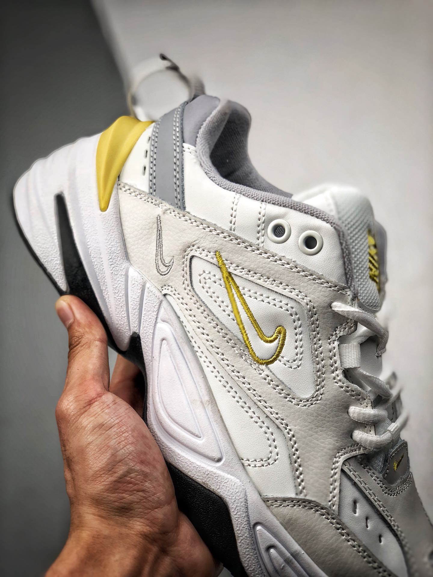 200  耐克Nike M2K Tekno Platinum”Plum Chalk”复古潮流百搭旅游休闲运动老爹鞋！<br />PCSIZE:36 36.5 37.5 38 38.5 39 40 40.5 41 42 42.5 43 44 44.5 45