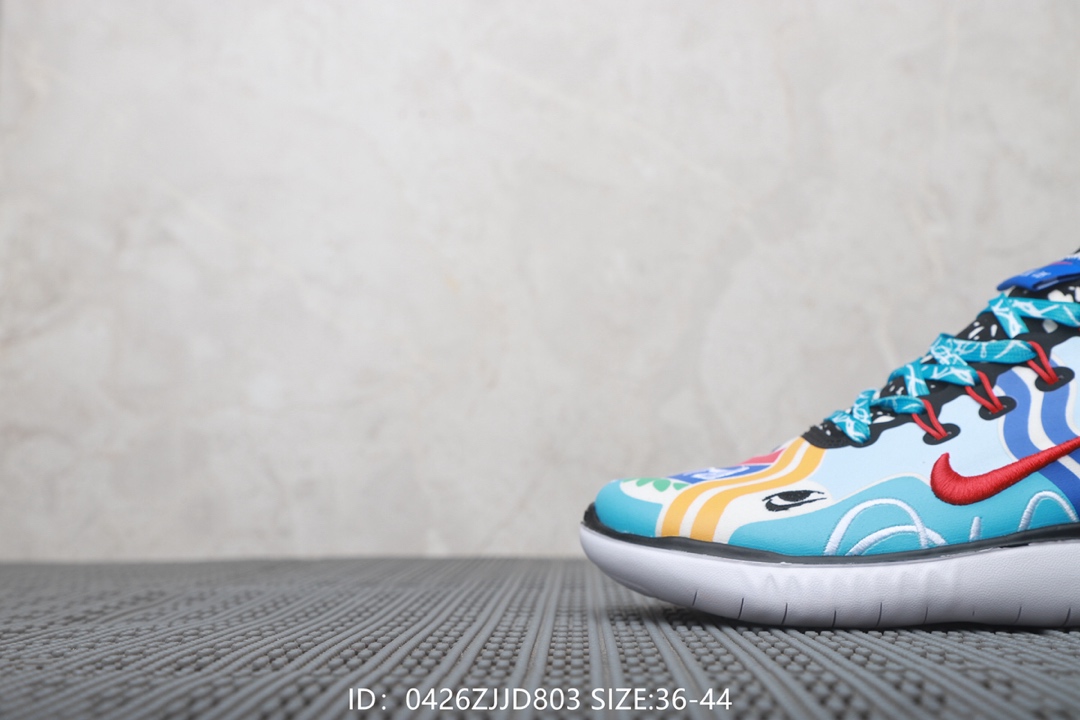 110  耐克Nike Wmns Nike Free En 2018 T-Shirt 联名款 赤足系列轻便跑步鞋！号码：36 36.5 37 38 38.5 39 40 40.5 41 42 42.5 43 44