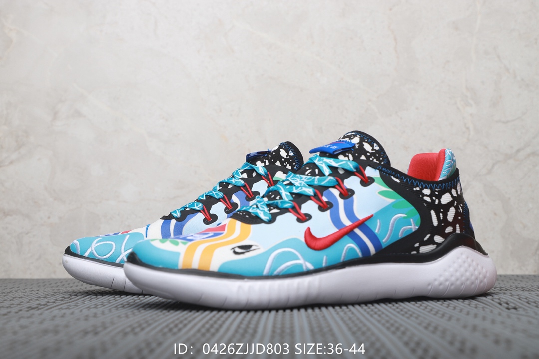 110  耐克Nike Wmns Nike Free En 2018 T-Shirt 联名款 赤足系列轻便跑步鞋！号码：36 36.5 37 38 38.5 39 40 40.5 41 42 42.5 43 44