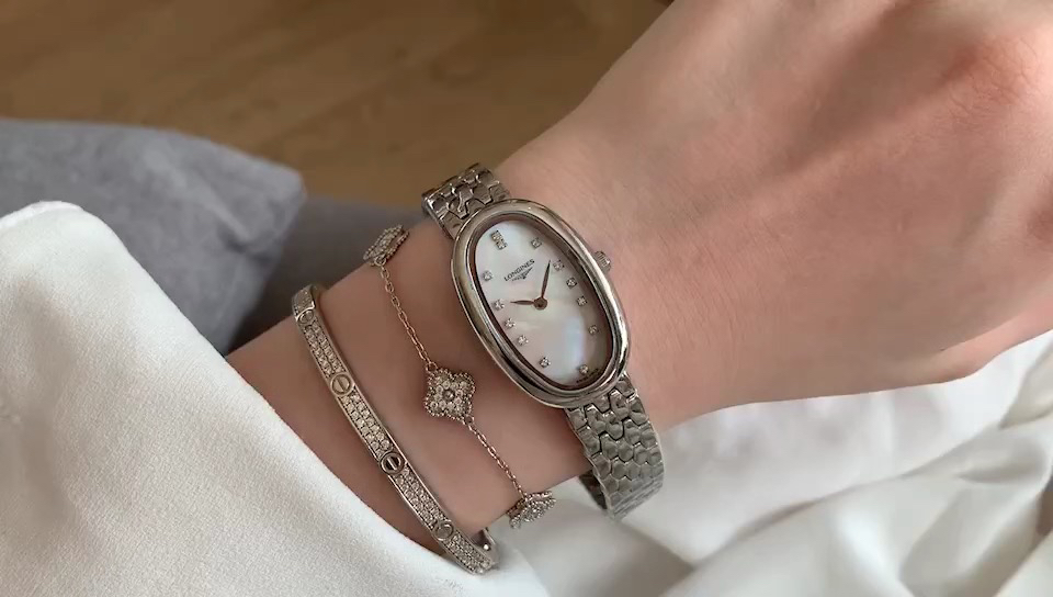 Longines 浪琴圆舞曲系列尺寸21*34mm