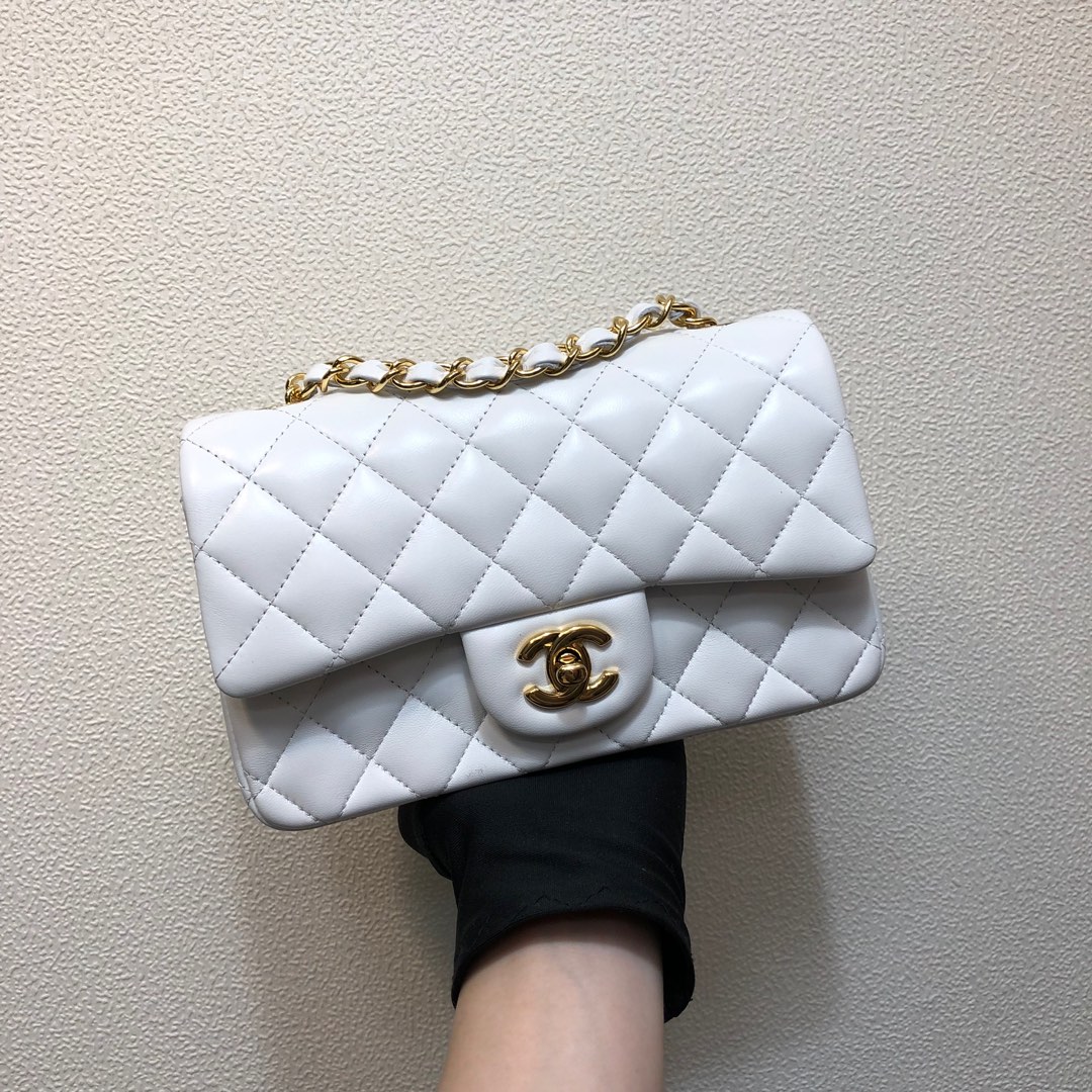 A1116 cordero blanco dorado en stock, con sello