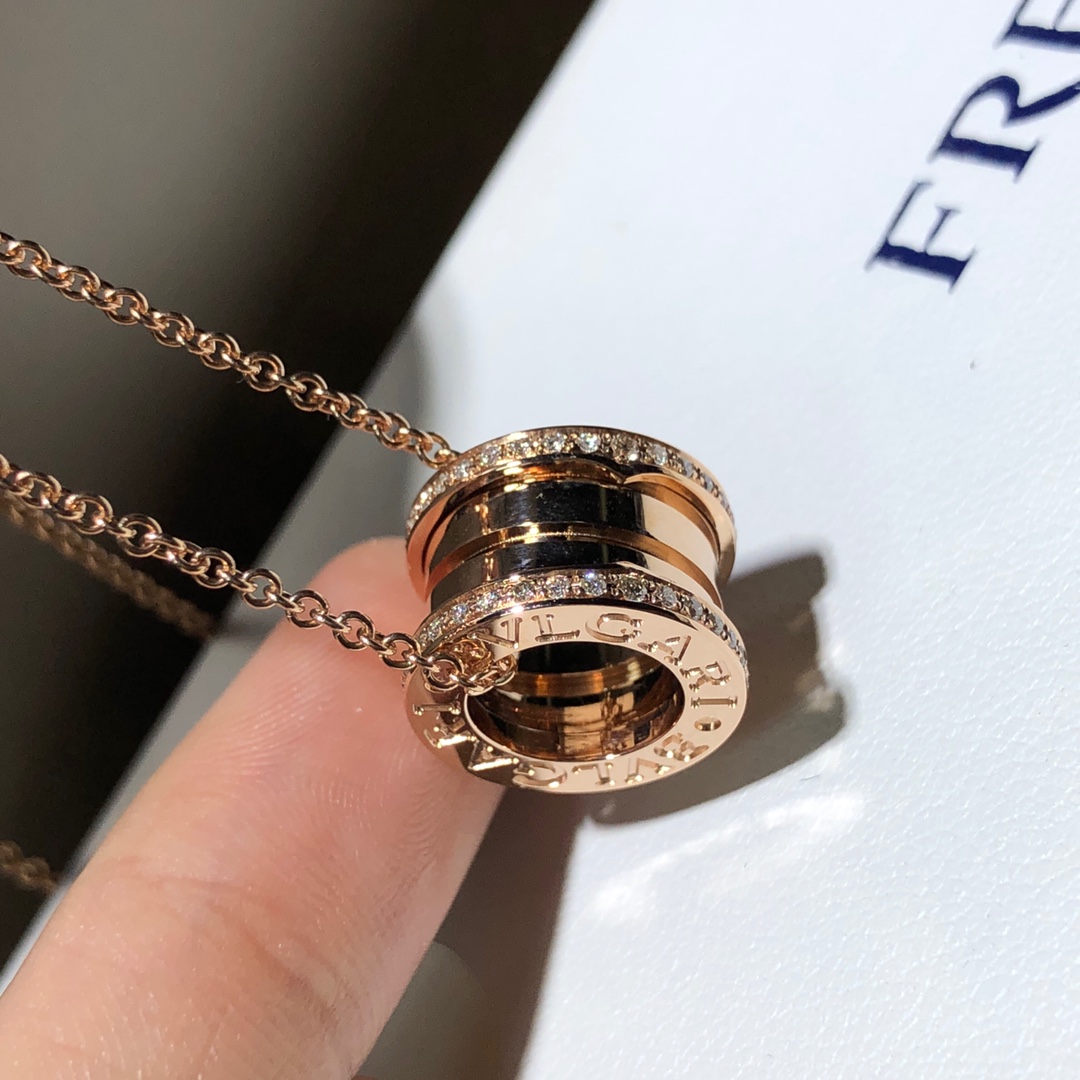 Bvlgari 客订 宝格丽边钻弹簧项链