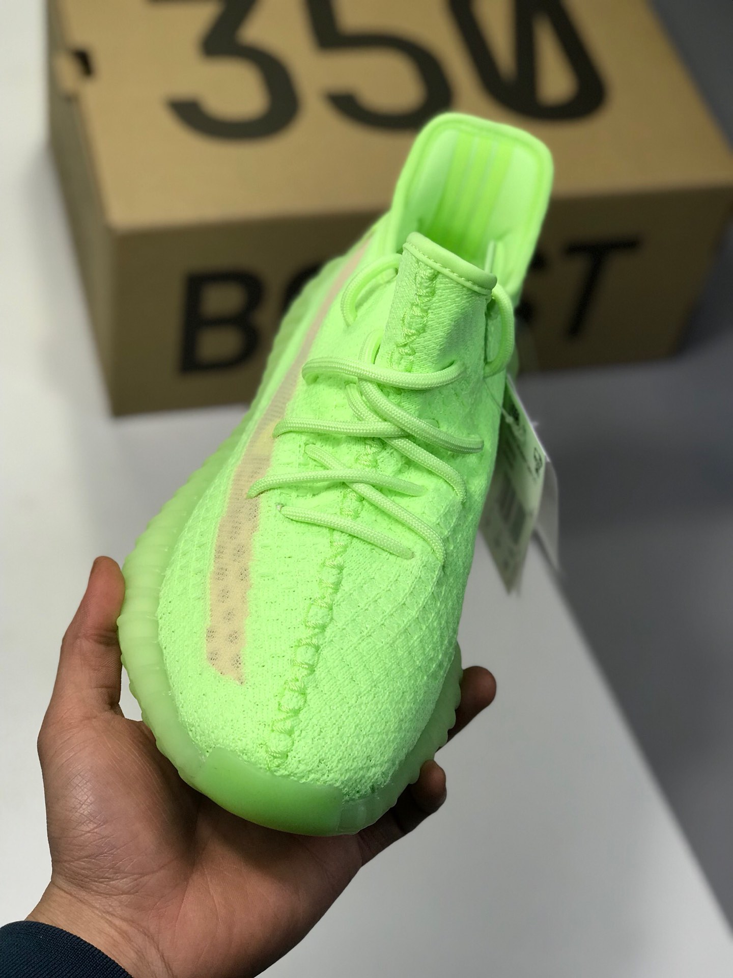 170独家新品Adidas Yeezy Boost 350 V2 ＂GID' 荧光绿 EG5293 椰子350荧光绿 YEEZY350