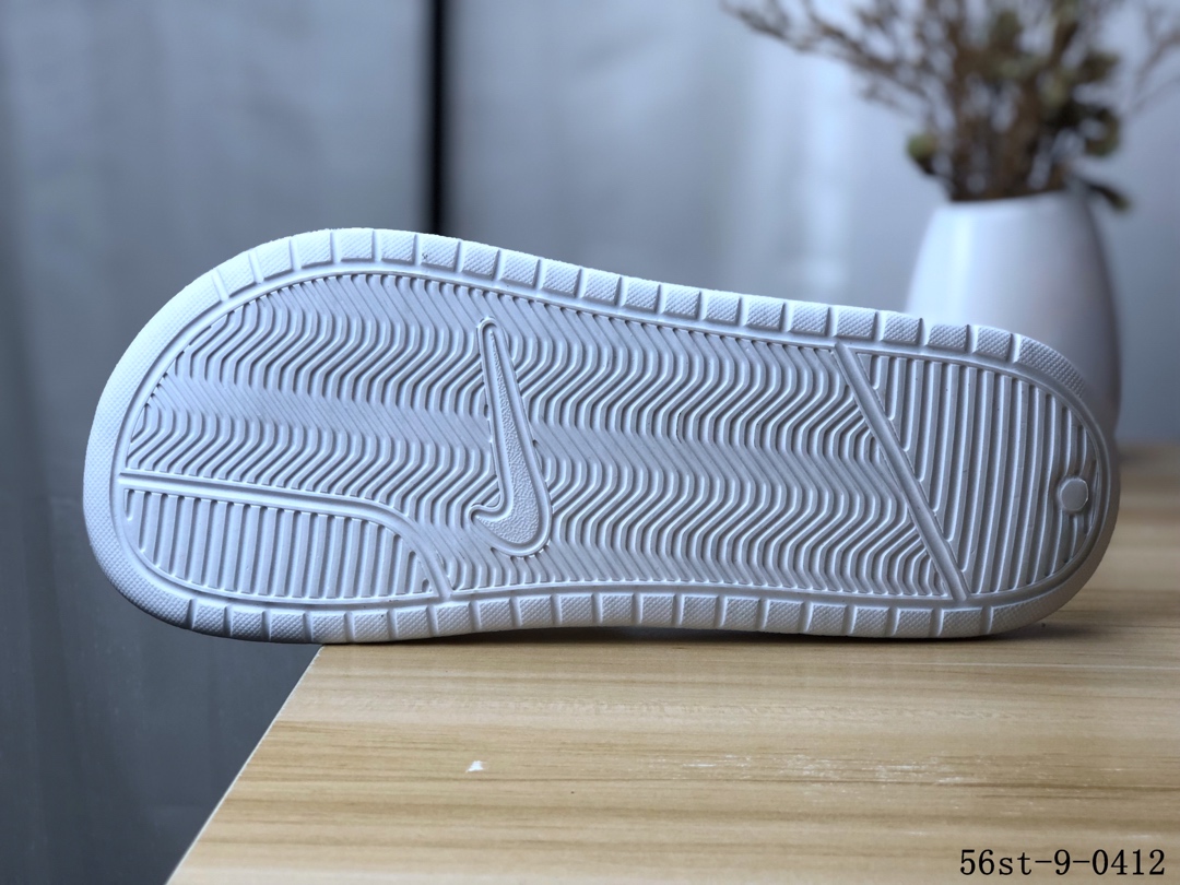 55！Nike OFF-WHITE x Nike BENASSI DUO ULTRA SLIDE 夏季休闲沙滩拖鞋！56st-9-0412