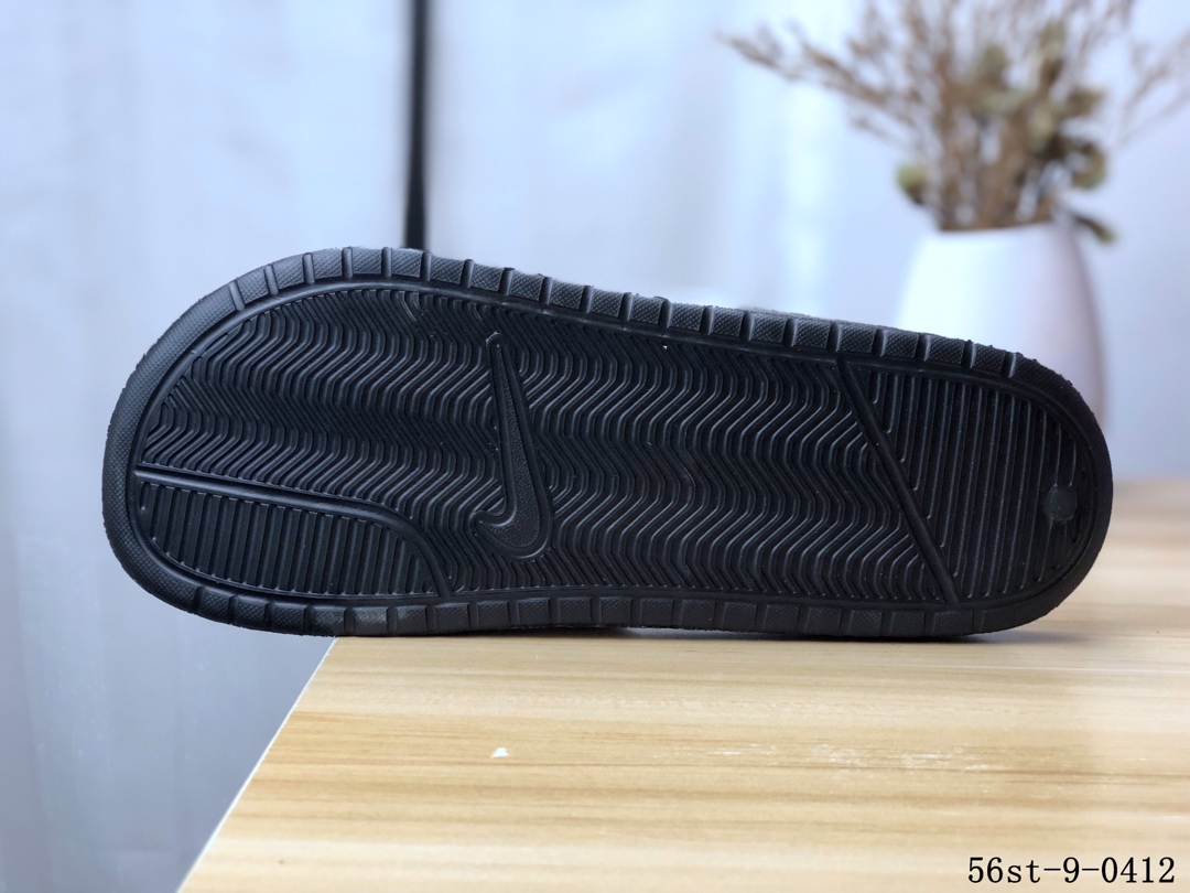 55！Nike OFF-WHITE x Nike BENASSI DUO ULTRA SLIDE 夏季休闲沙滩拖鞋！56st-9-0412