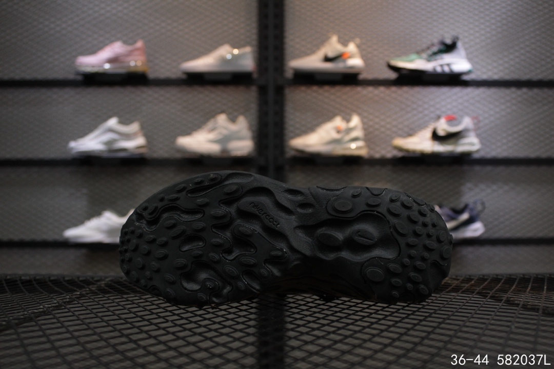 100  耐克Nike Presto React 套脚系带 休闲复古跑步鞋！号码：36-44