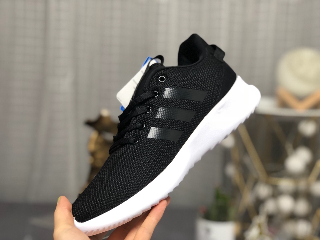 95。Adidas Cf Racer Tr 网面跑鞋