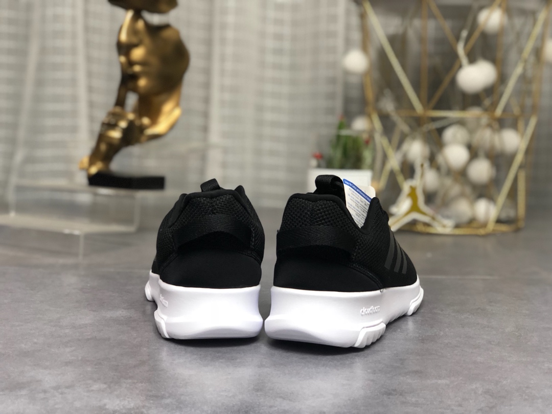 95。Adidas Cf Racer Tr 网面跑鞋