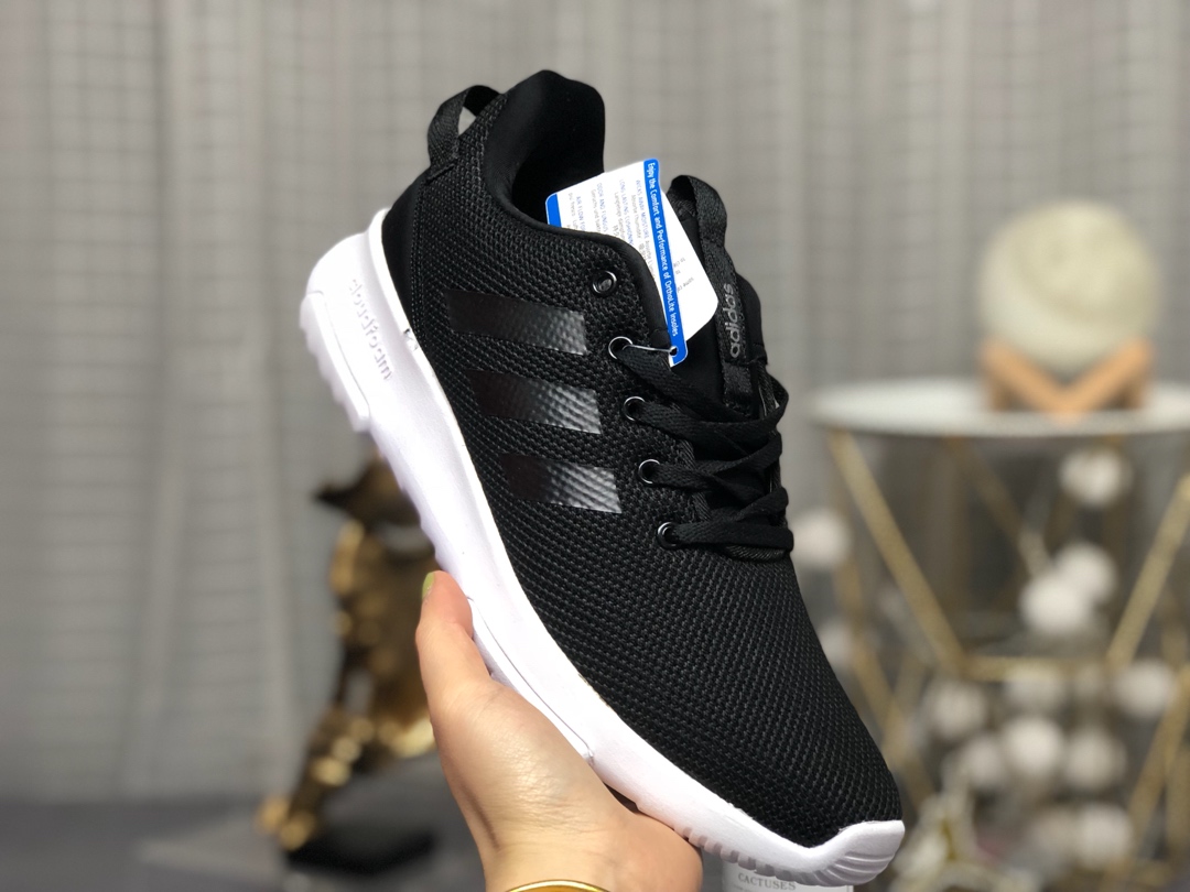 95。Adidas Cf Racer Tr 网面跑鞋