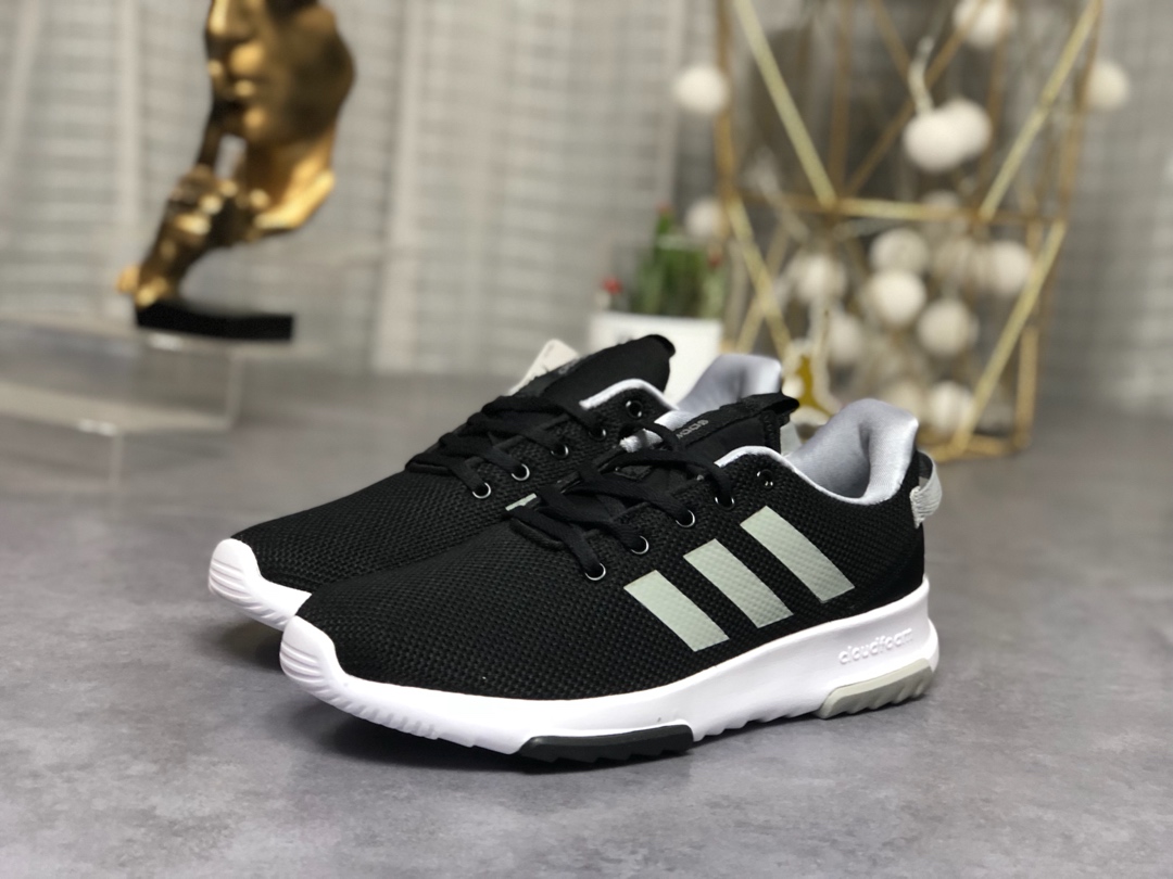 95。Adidas Cf Racer Tr 网面跑鞋