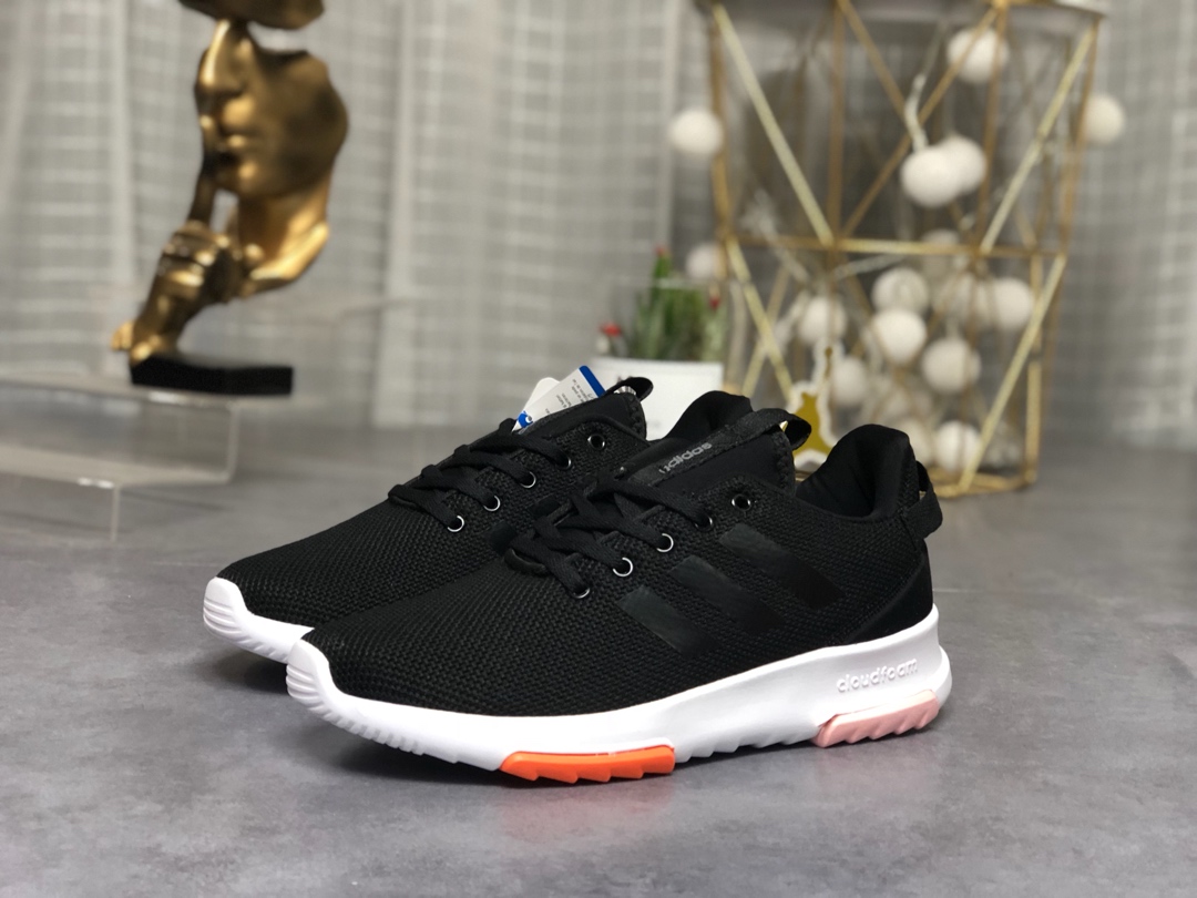 95。Adidas Cf Racer Tr 网面跑鞋