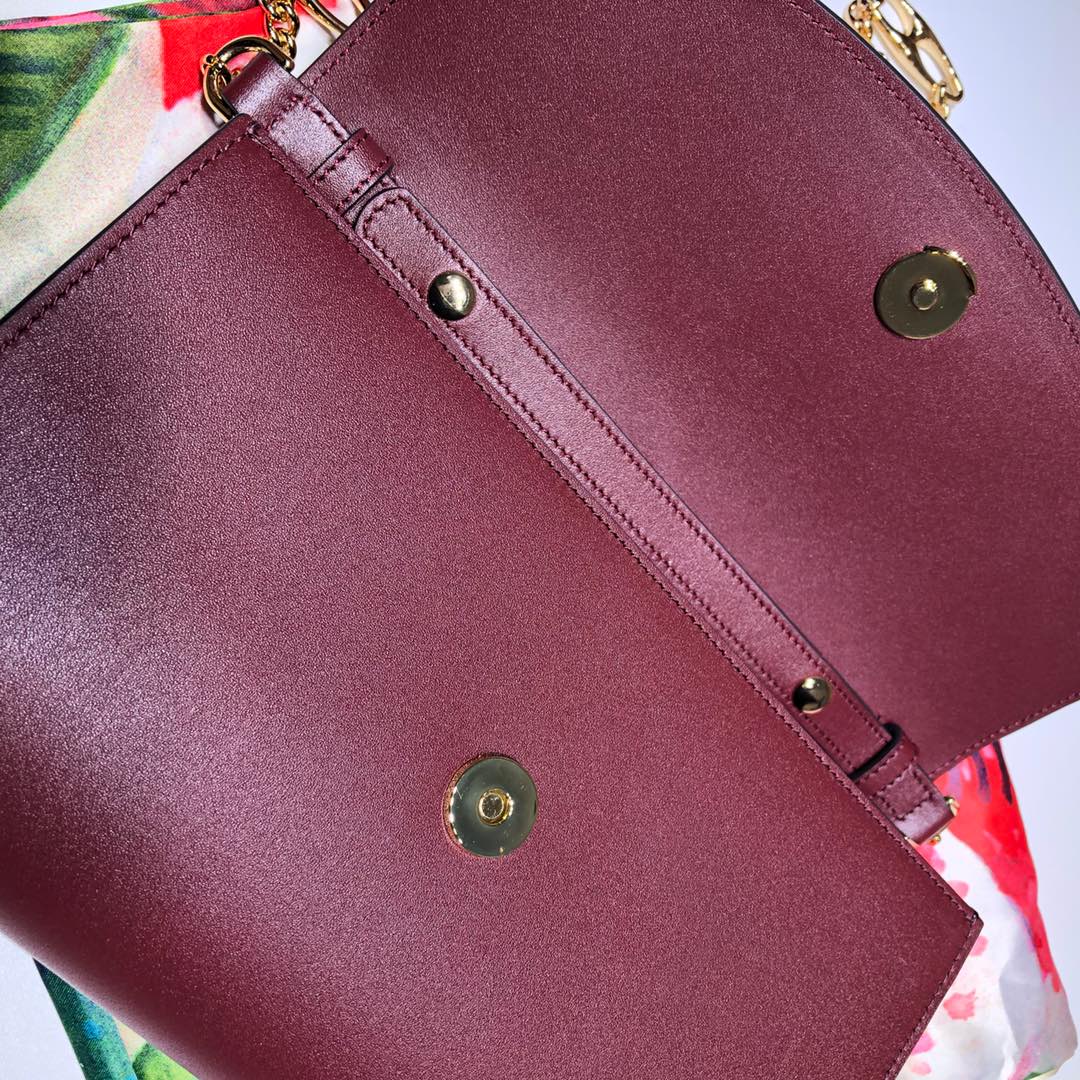 GUCCI古驰马衔扣1955系列平纹单肩斜挎包572375