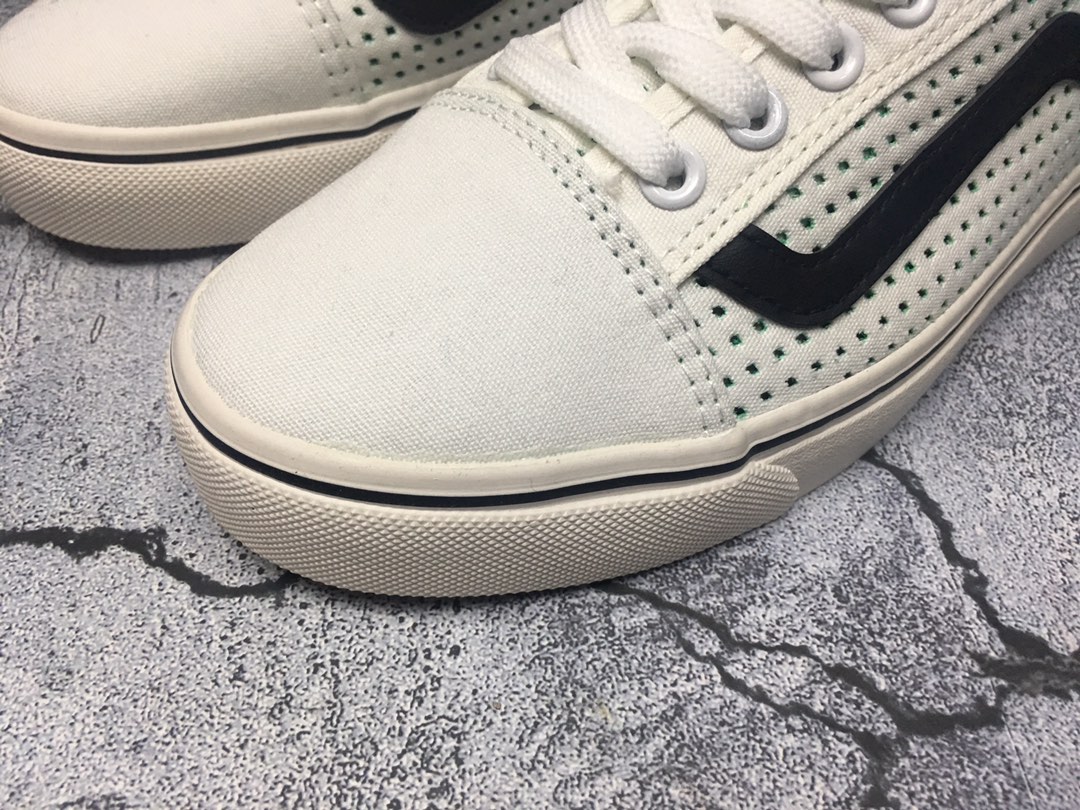 90 新品上市 夏季透气款 韩国限定 万斯 Vans Vault OG Style