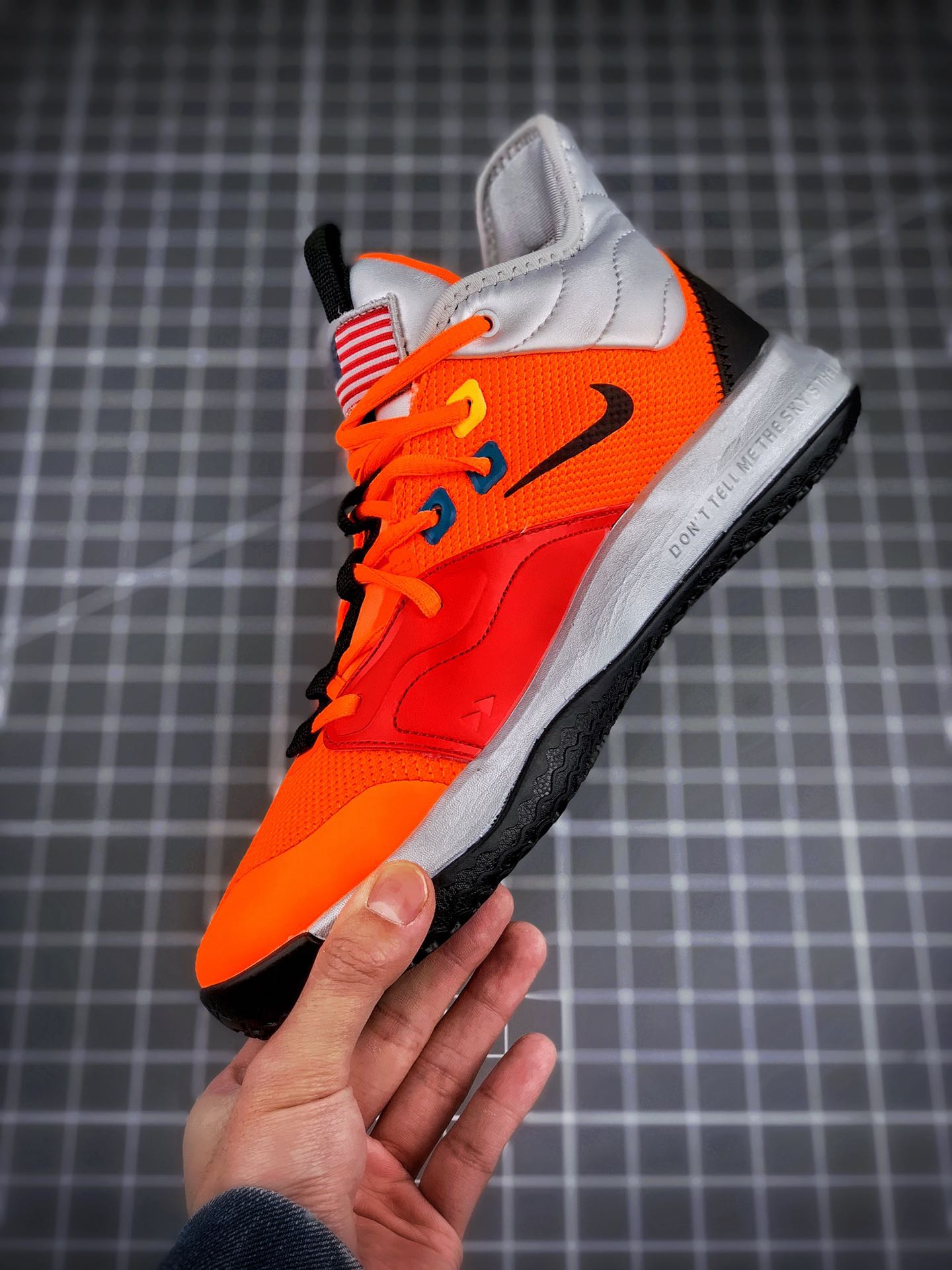 220Nike PG3 NASA EP 保罗乔治三代宇航员联名配色 原盒原标 zoom前掌气垫前掌包裹侧翼采用磨砂皮革CI2667-800