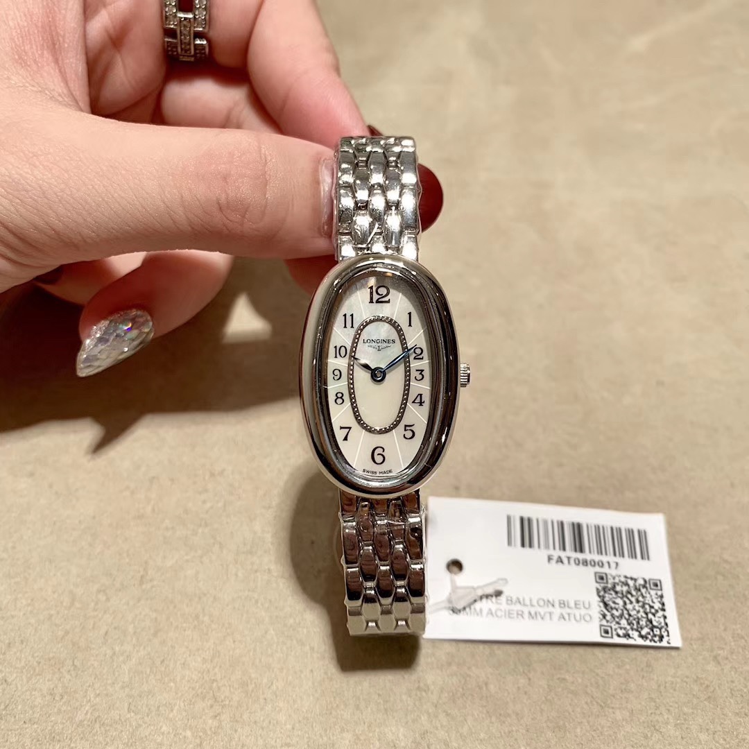 Longines 浪琴圆舞曲系列 优雅 女士腕表 精钢表带 底盖与 尺寸21*34mm 该款腕表备受女性喜爱