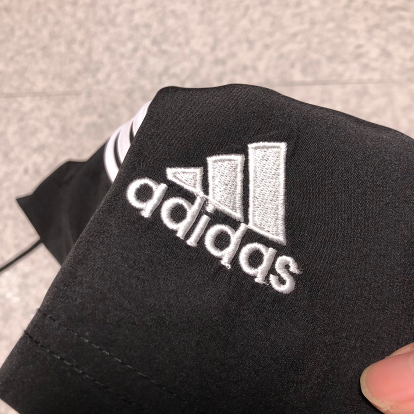 55 Adidas官方新品速干短裤！原单好货，天猫商城直供！专柜同步在售，货号：CF0709