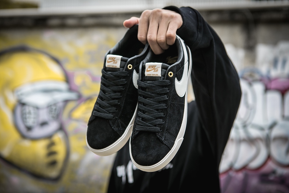 140真标半码Nike 耐克 NIKE SB BLAZER ZOOM LOW GT 男/女滑板鞋