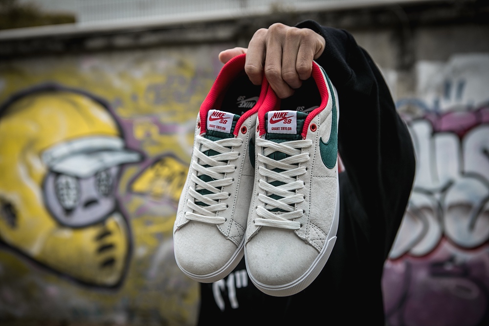 140真标半码Nike 耐克 NIKE SB BLAZER ZOOM LOW GT 男/女滑板鞋