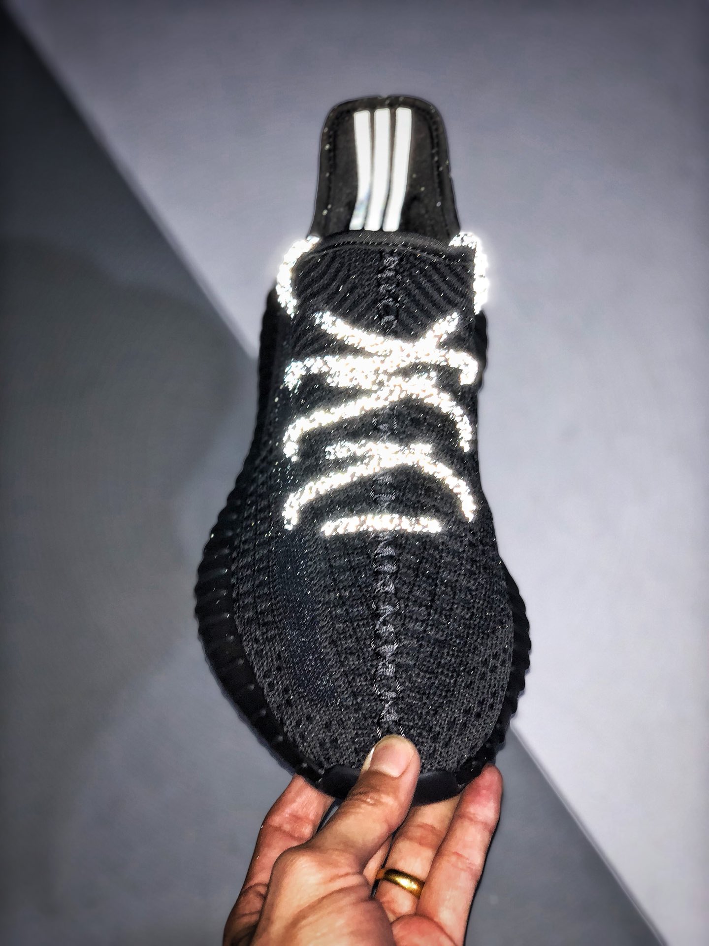 Yeezy 350 Boost V2 “Static Refective” 黑天使配色 黑银 档案正确版本  3M效果