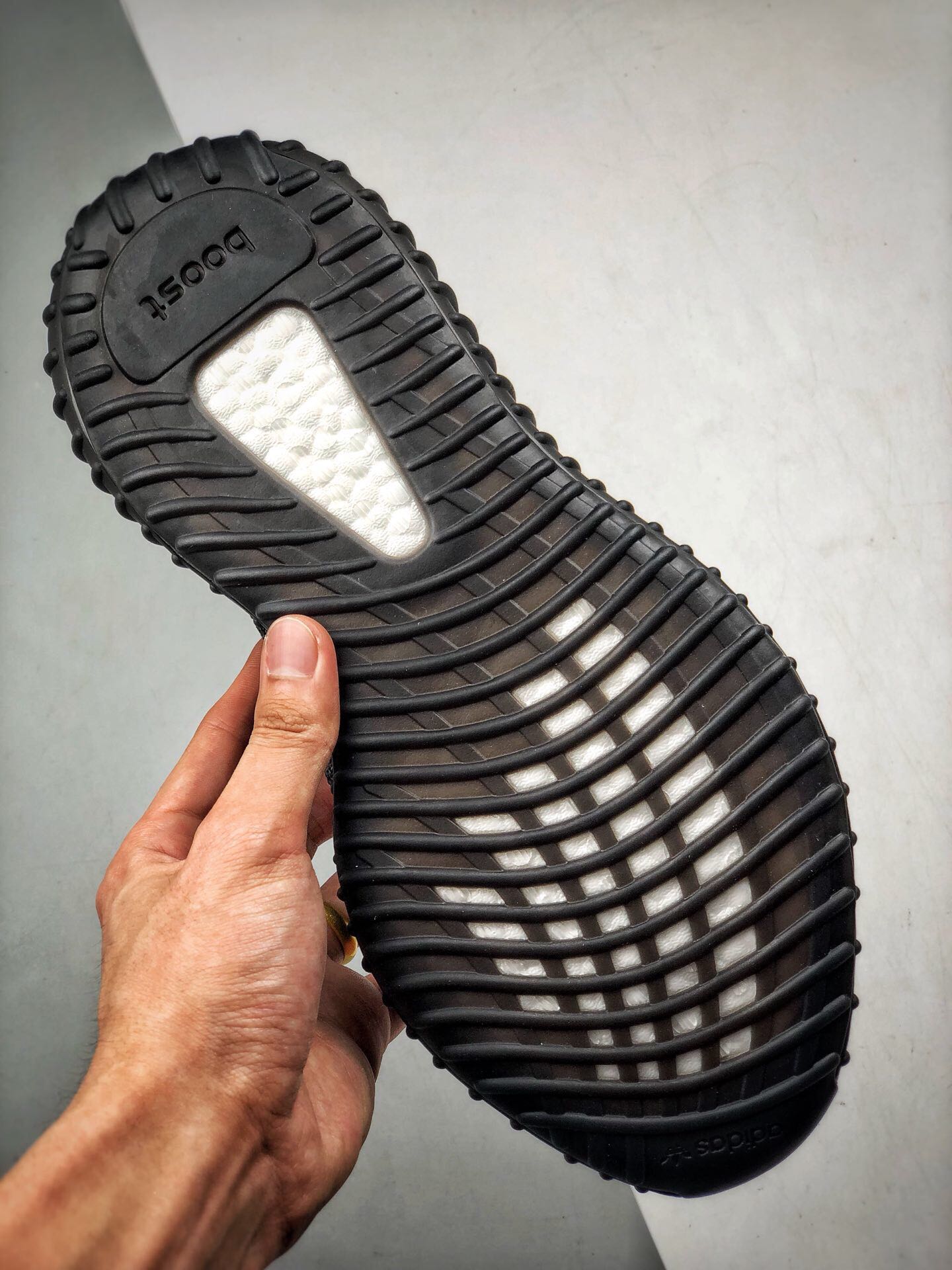 Yeezy 350 Boost V2 “Static Refective” 黑天使配色 黑银 档案正确版本  3M效果