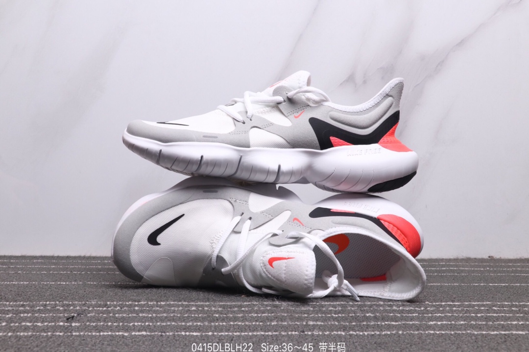 130<br />耐克 Nike Wmns Nike Free Rn 5.0 新款赤足5.0 轻便休闲慢跑鞋<br /> ♂  ♀ 尺码:动36～45<br />ID: 0415DLBLH22