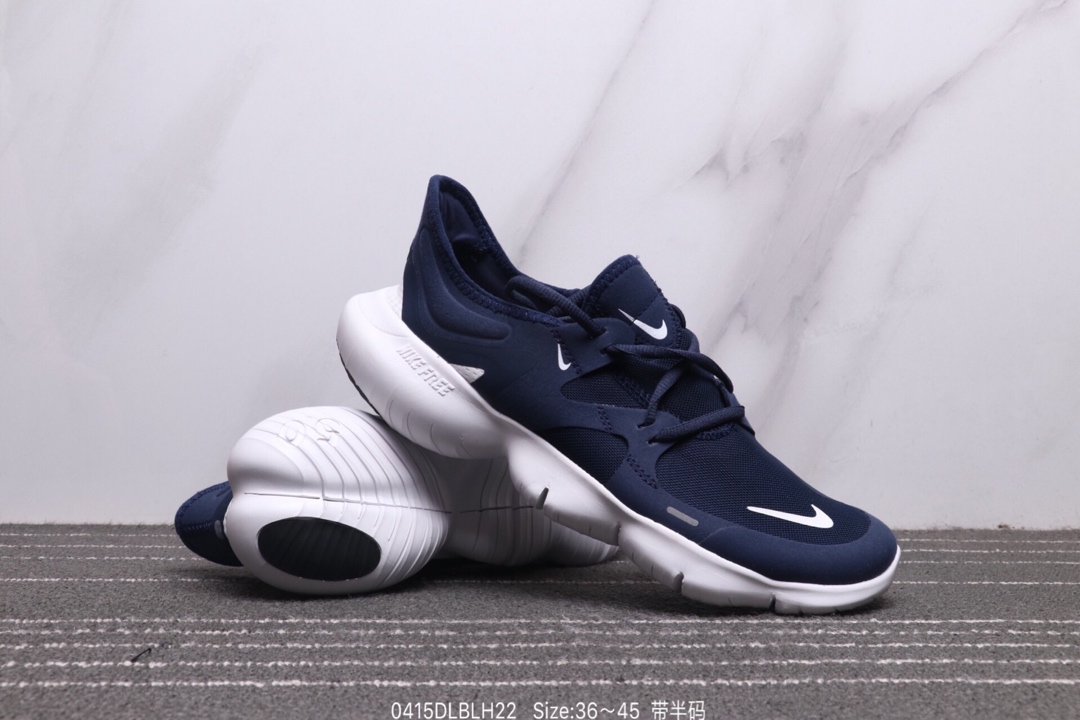 130<br />耐克 Nike Wmns Nike Free Rn 5.0 新款赤足5.0 轻便休闲慢跑鞋<br /> ♂  ♀ 尺码:动36～45<br />ID: 0415DLBLH22