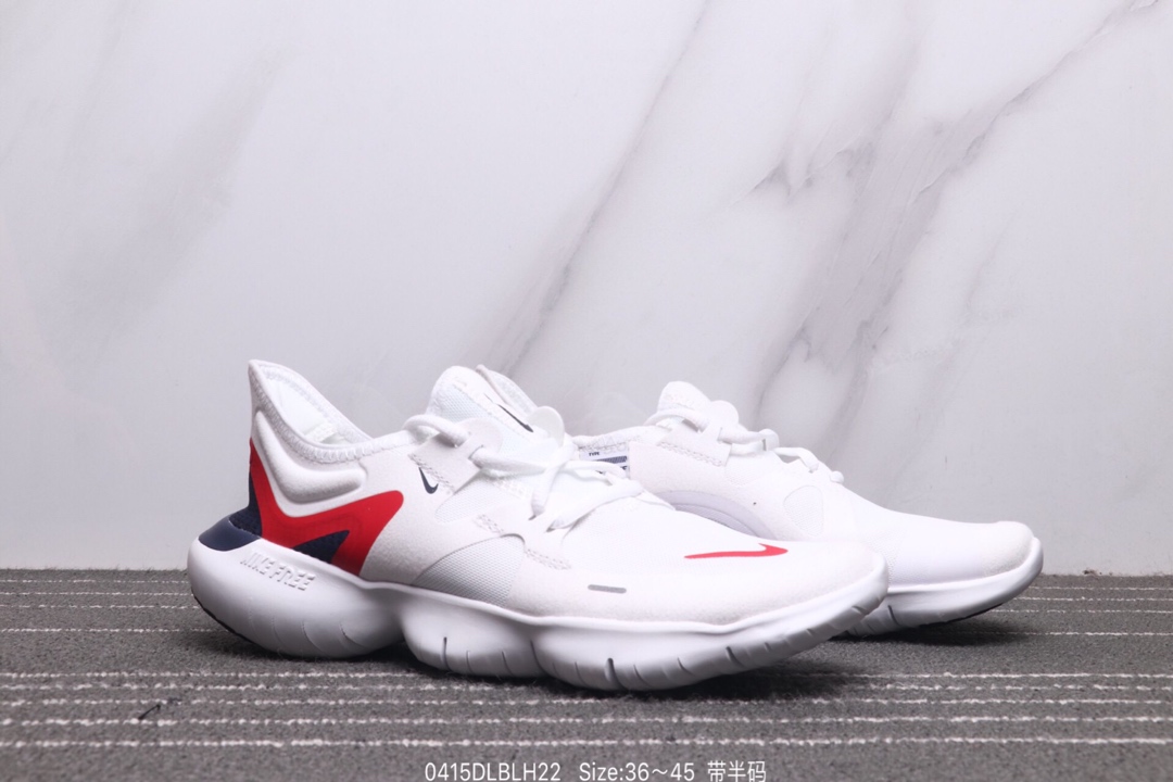 130<br />耐克 Nike Wmns Nike Free Rn 5.0 新款赤足5.0 轻便休闲慢跑鞋<br /> ♂  ♀ 尺码:动36～45<br />ID: 0415DLBLH22