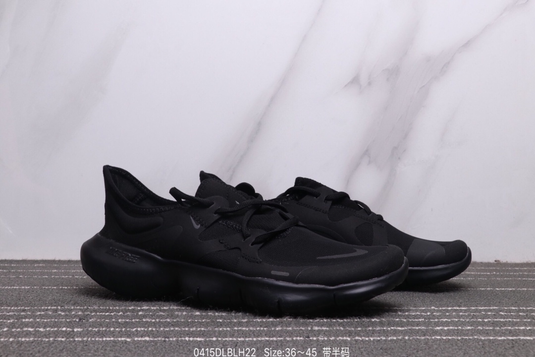 130<br />耐克 Nike Wmns Nike Free Rn 5.0 新款赤足5.0 轻便休闲慢跑鞋<br /> ♂  ♀ 尺码:动36～45<br />ID: 0415DLBLH22
