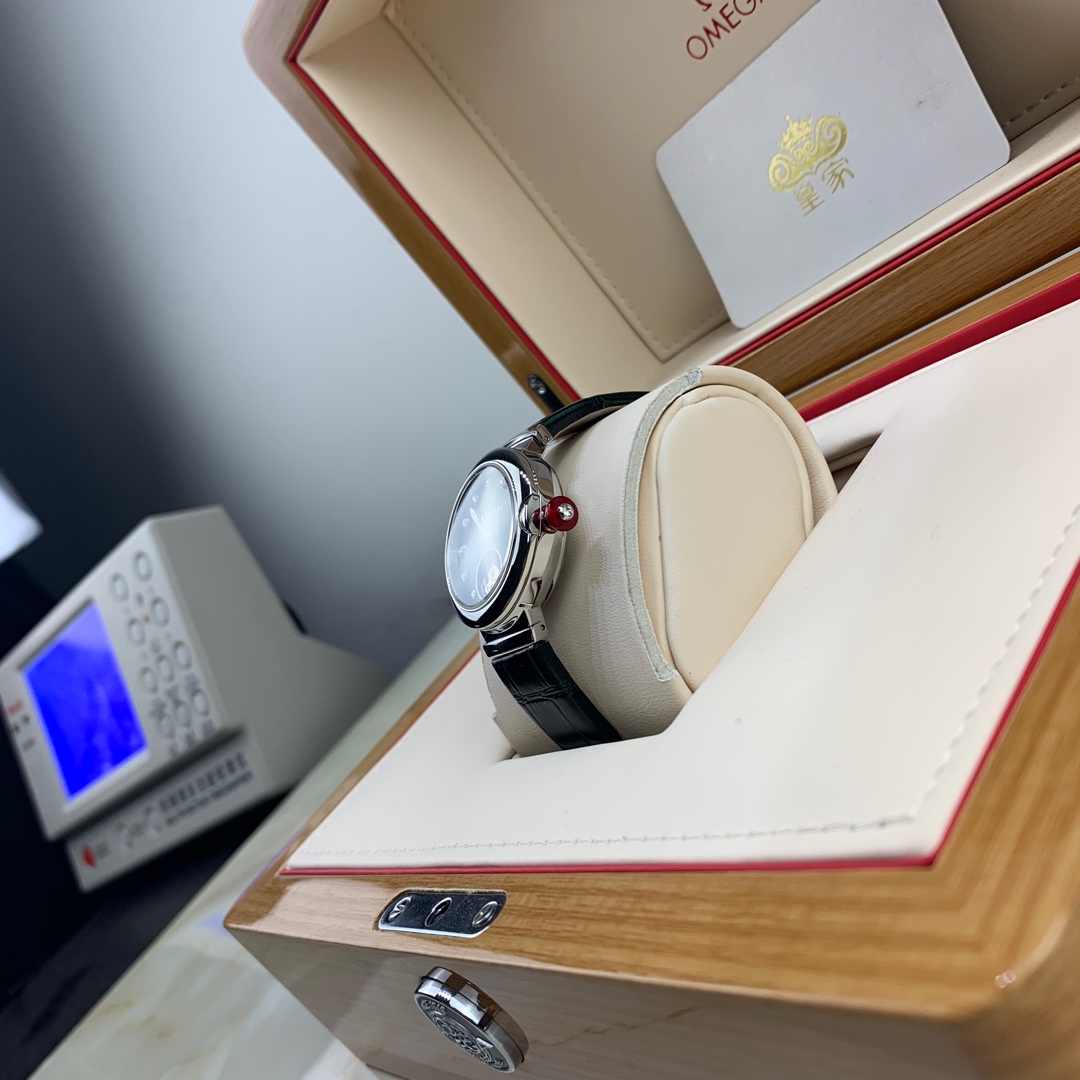 Longines 皇家 浪琴名匠系列双日历男款腕表