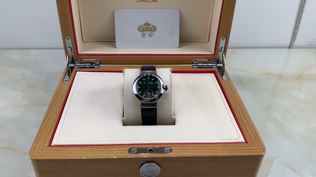 Longines 皇家 浪琴名匠系列双日历男款腕表视频欣赏