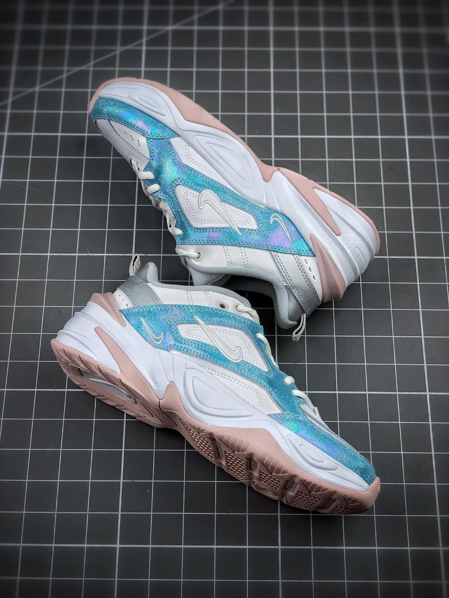 170纯原出货 区别市面先行版本  Nike Air Monarch M2K Tekno复古潮流百搭旅游老爹鞋”雾霾扎染蓝白” AO3108-103