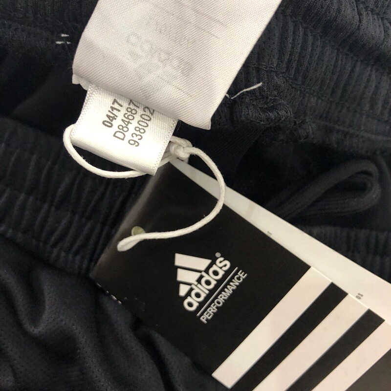 55 Adidas官方夏季新品短裤！专柜同步在售，货号：D84687