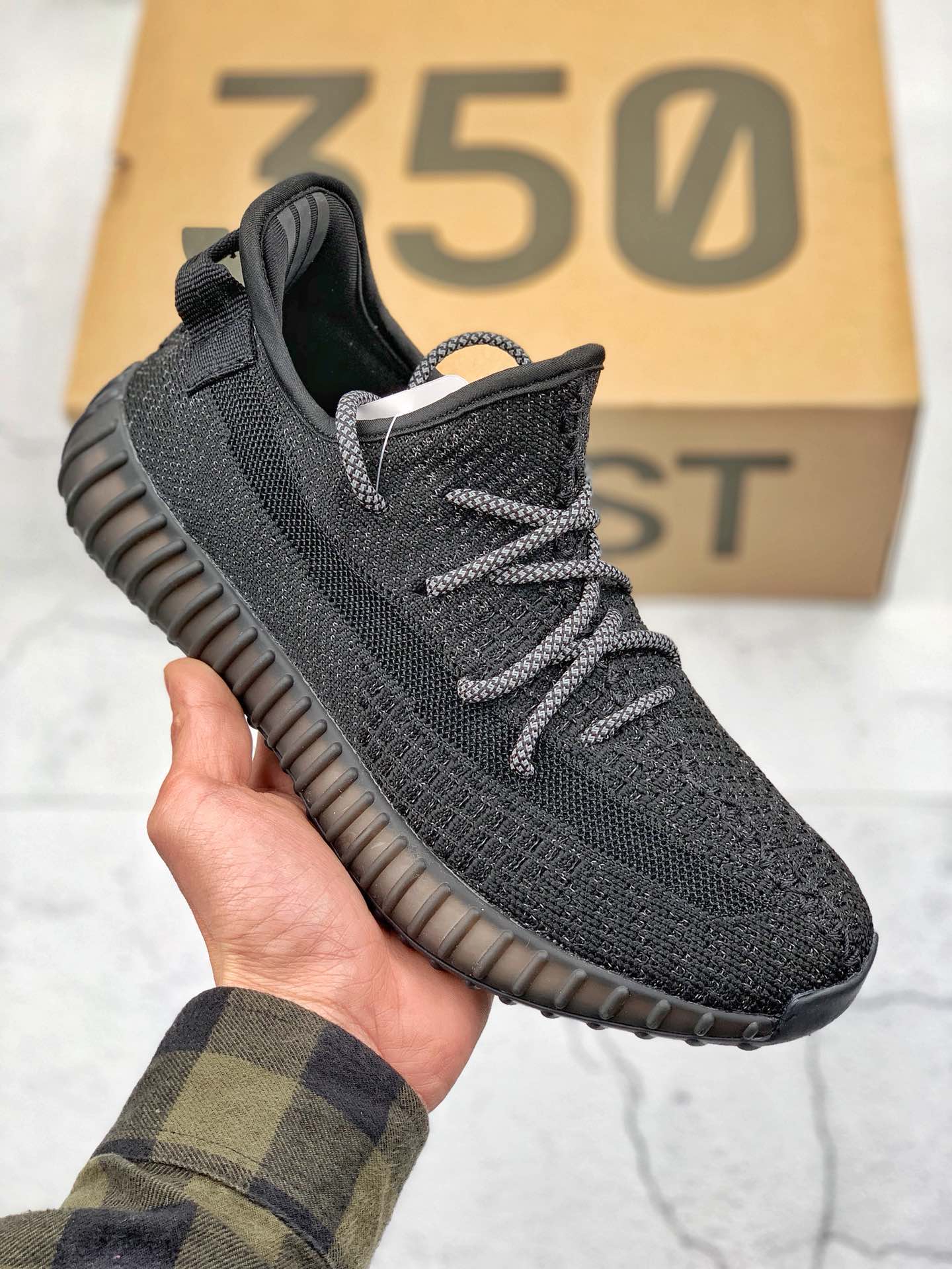 Kanye West x Adidas Yeezy Boost 350 V2 Static Black