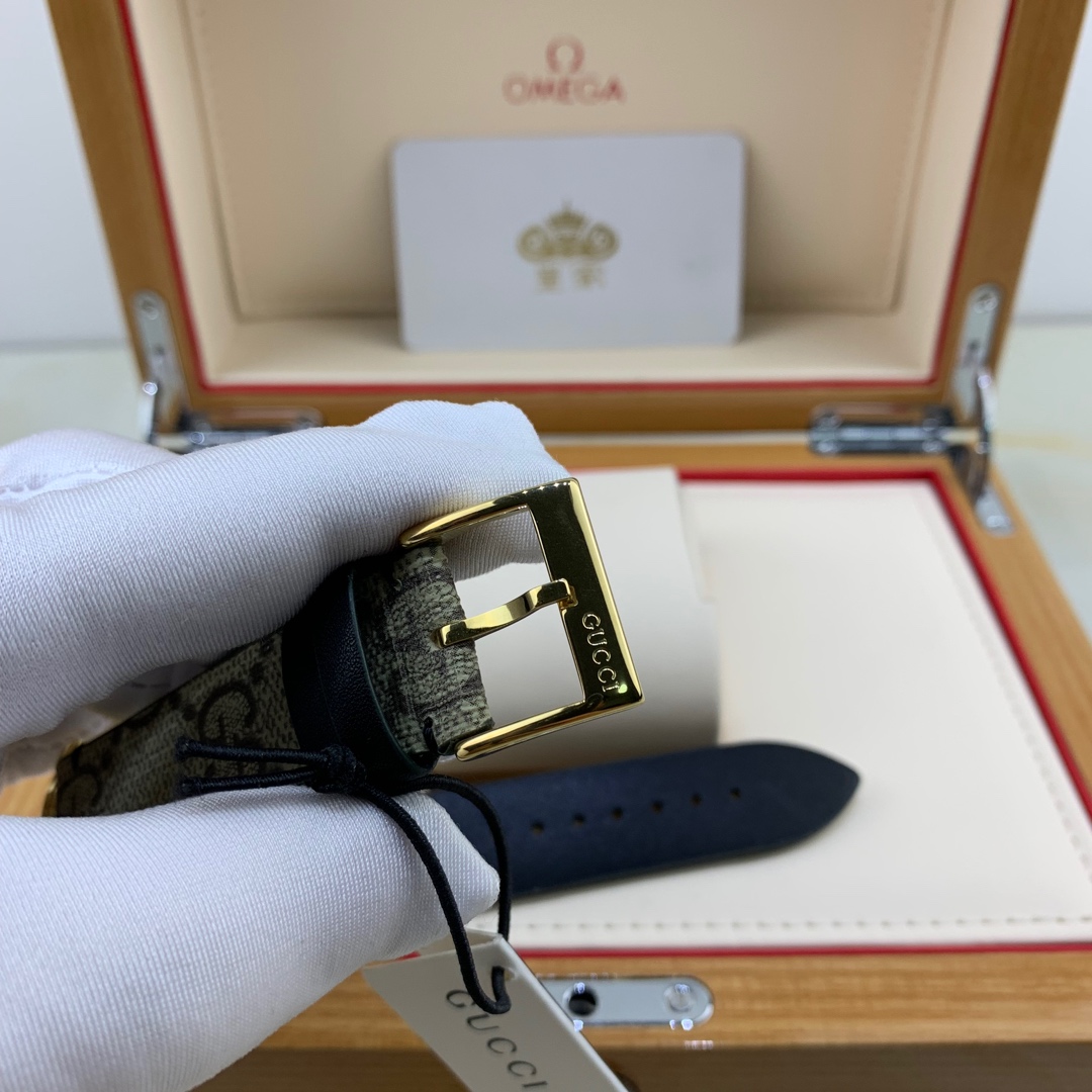 Gucci 皇家 古驰女款腕表
