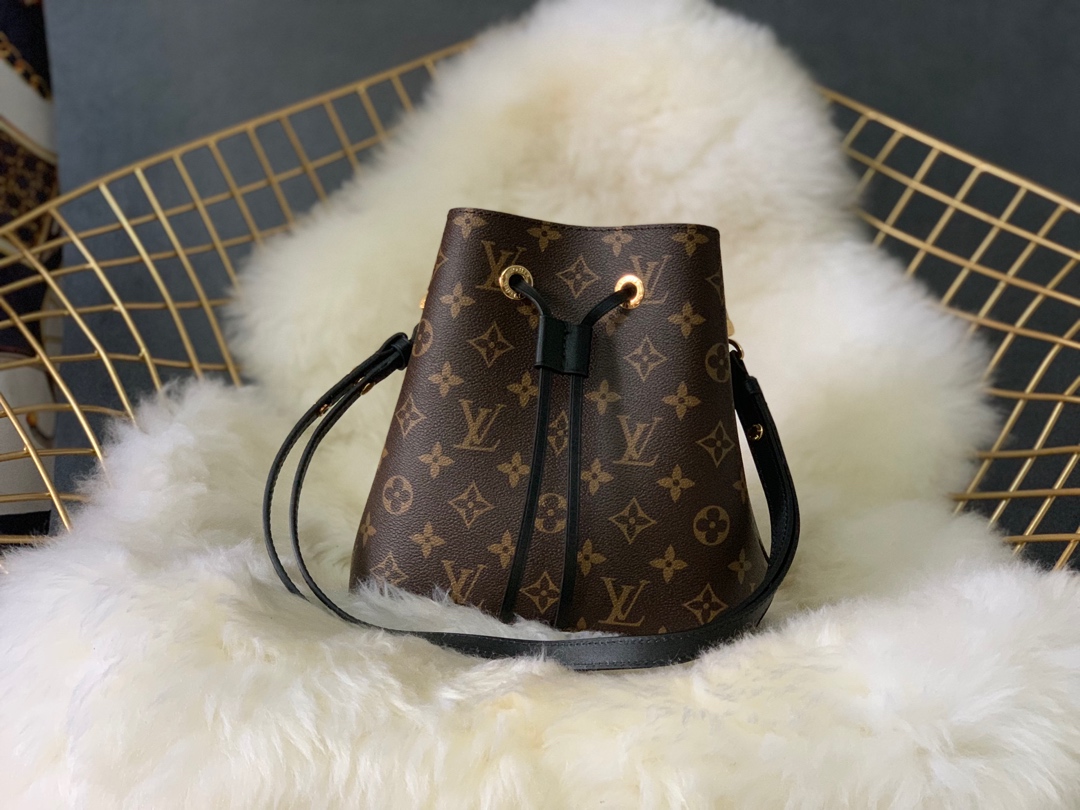 Louis Vuitton LV NeoNoe Handbags Bucket Bags Black Epi Cowhide M53609