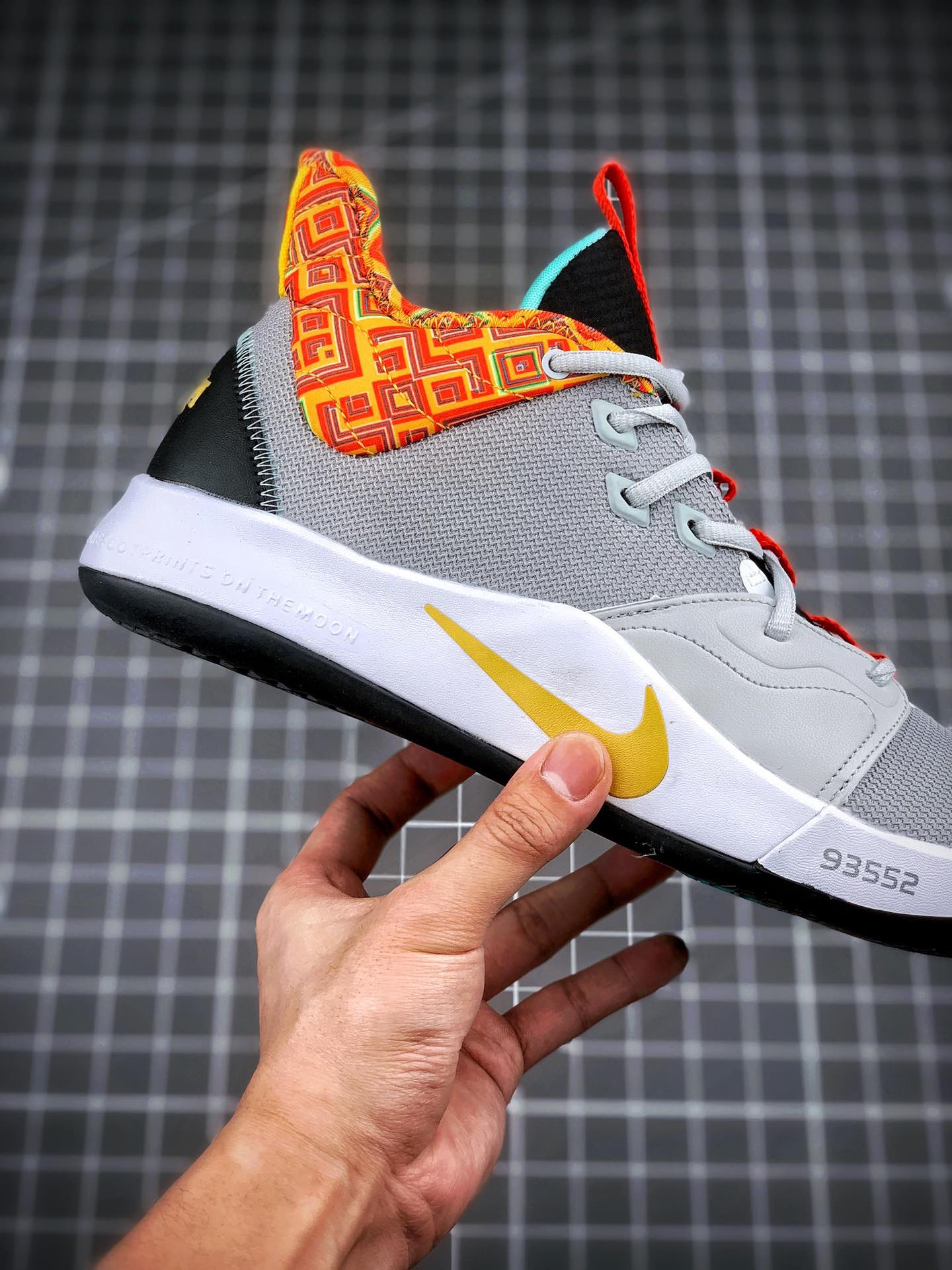 220Nike PG3 ”BHM”保罗乔治三代黑人岁月配色 原盒原标 zoom前掌气垫前掌包裹侧翼采用磨砂皮革CI2667-800