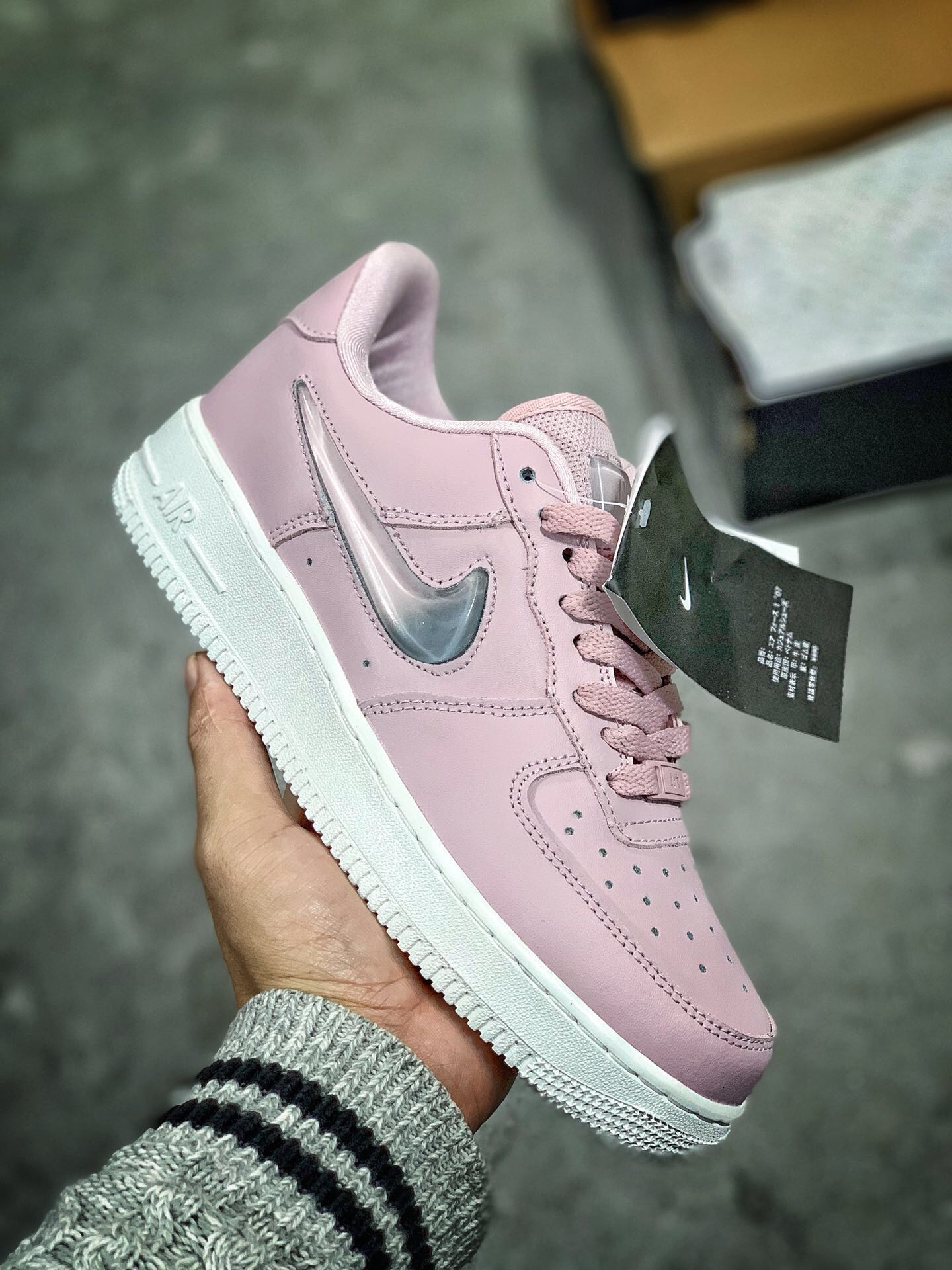 115集合图<br /><br />#特价福利，公司级，真标，半码，原装品质，Nike Air Force 1 Low '07 空军一号低帮经典皮革板鞋 内置气垫