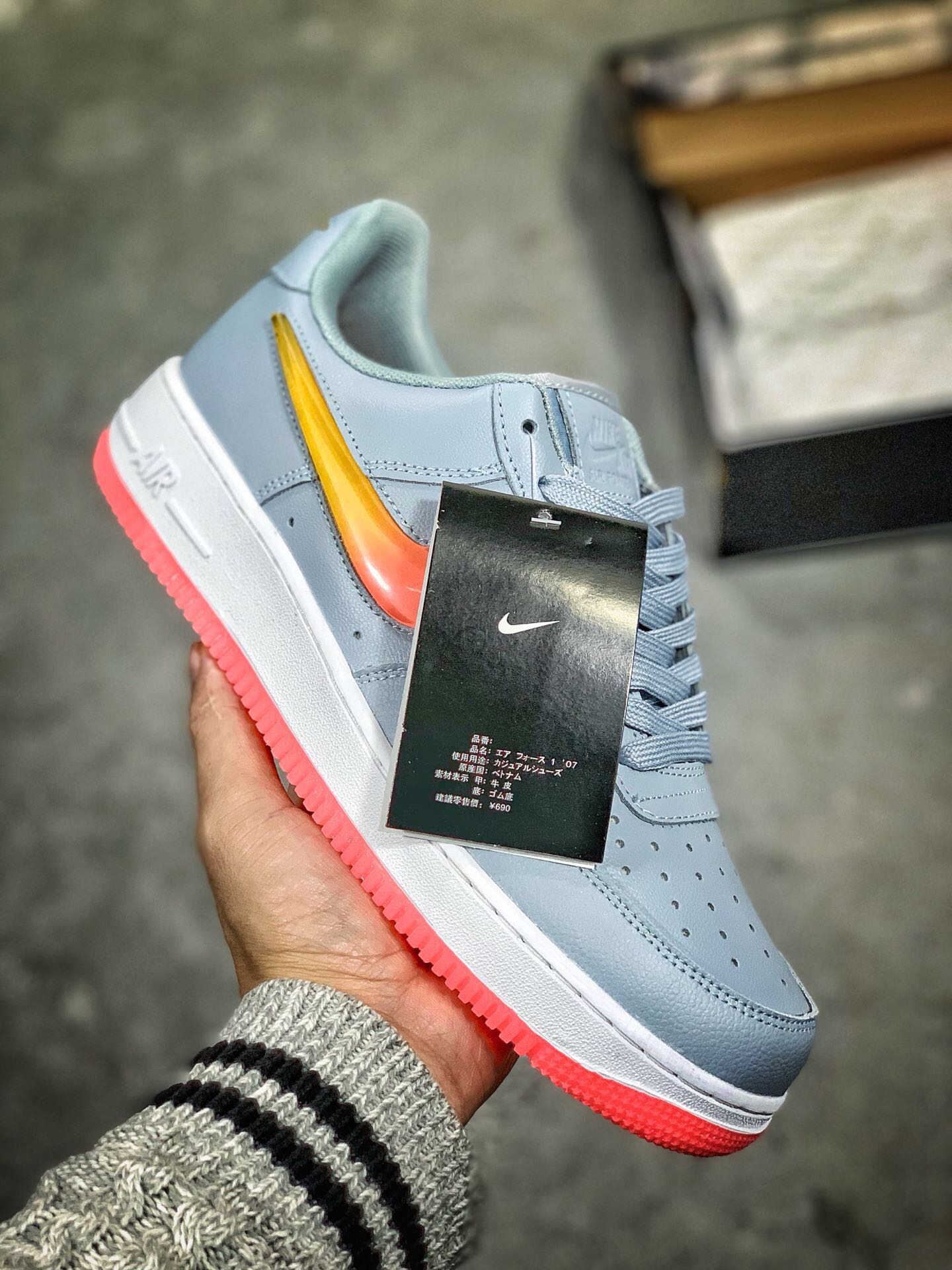 115集合图<br /><br />#特价福利，公司级，真标，半码，原装品质，Nike Air Force 1 Low '07 空军一号低帮经典皮革板鞋 内置气垫
