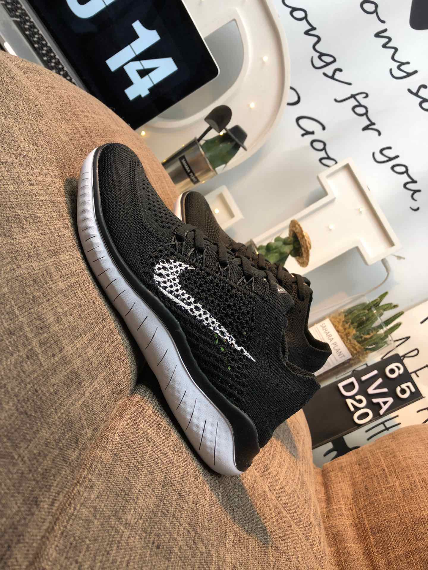 120Nike Free RN Flyknit 2018 赤足5.0 针织镂空鞋面 二代轻跑鞋 36-45 IVAD20