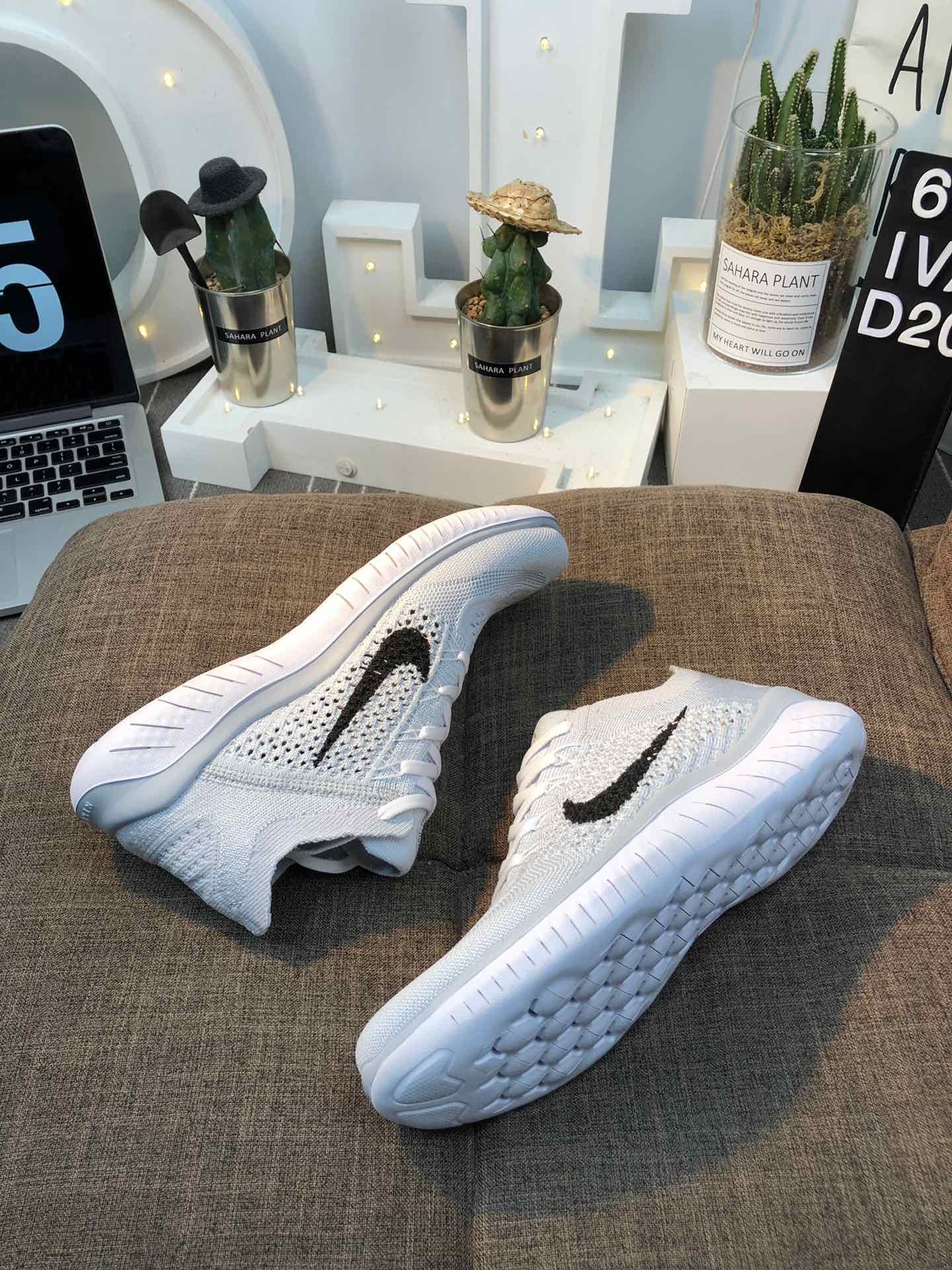 120Nike Free RN Flyknit 2018 赤足5.0 针织镂空鞋面 二代轻跑鞋 36-45