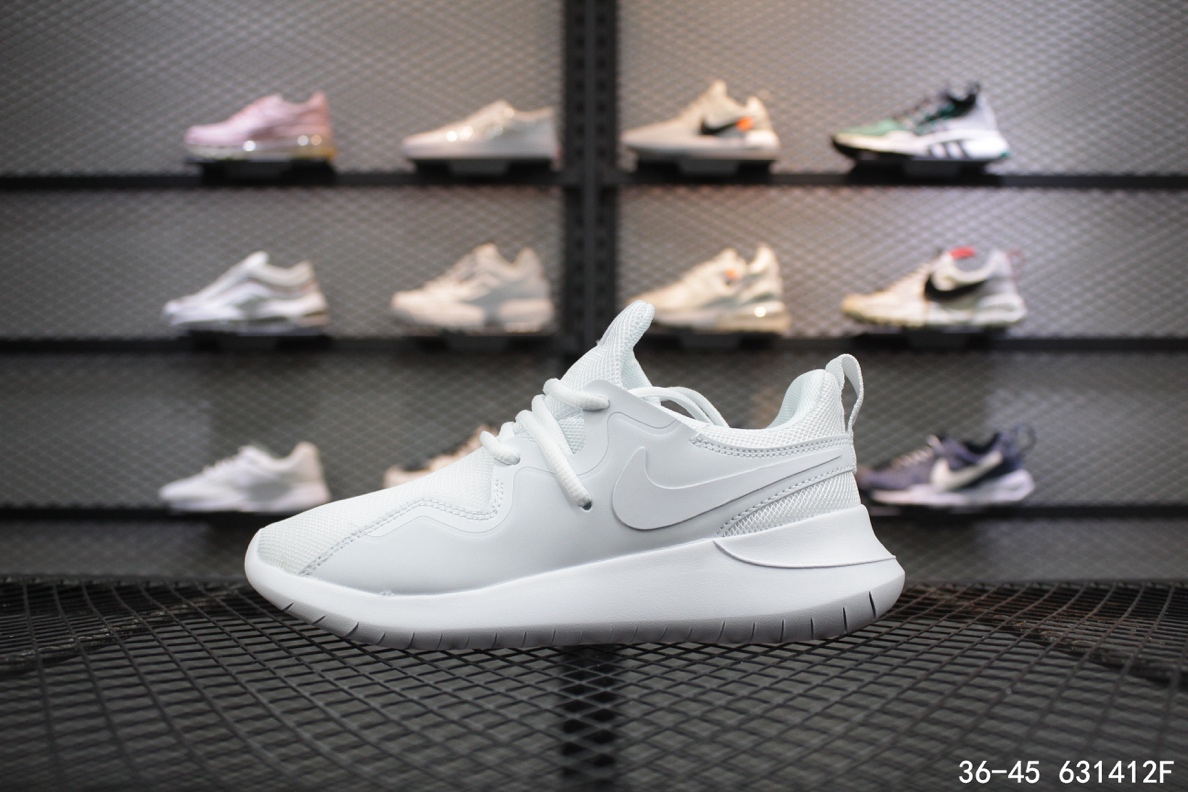 80<br />耐克NIKE 伦敦4代爆款夏季潮流跑鞋！运动休闲时尚轻跑鞋 size：如图<br />编码：631412F